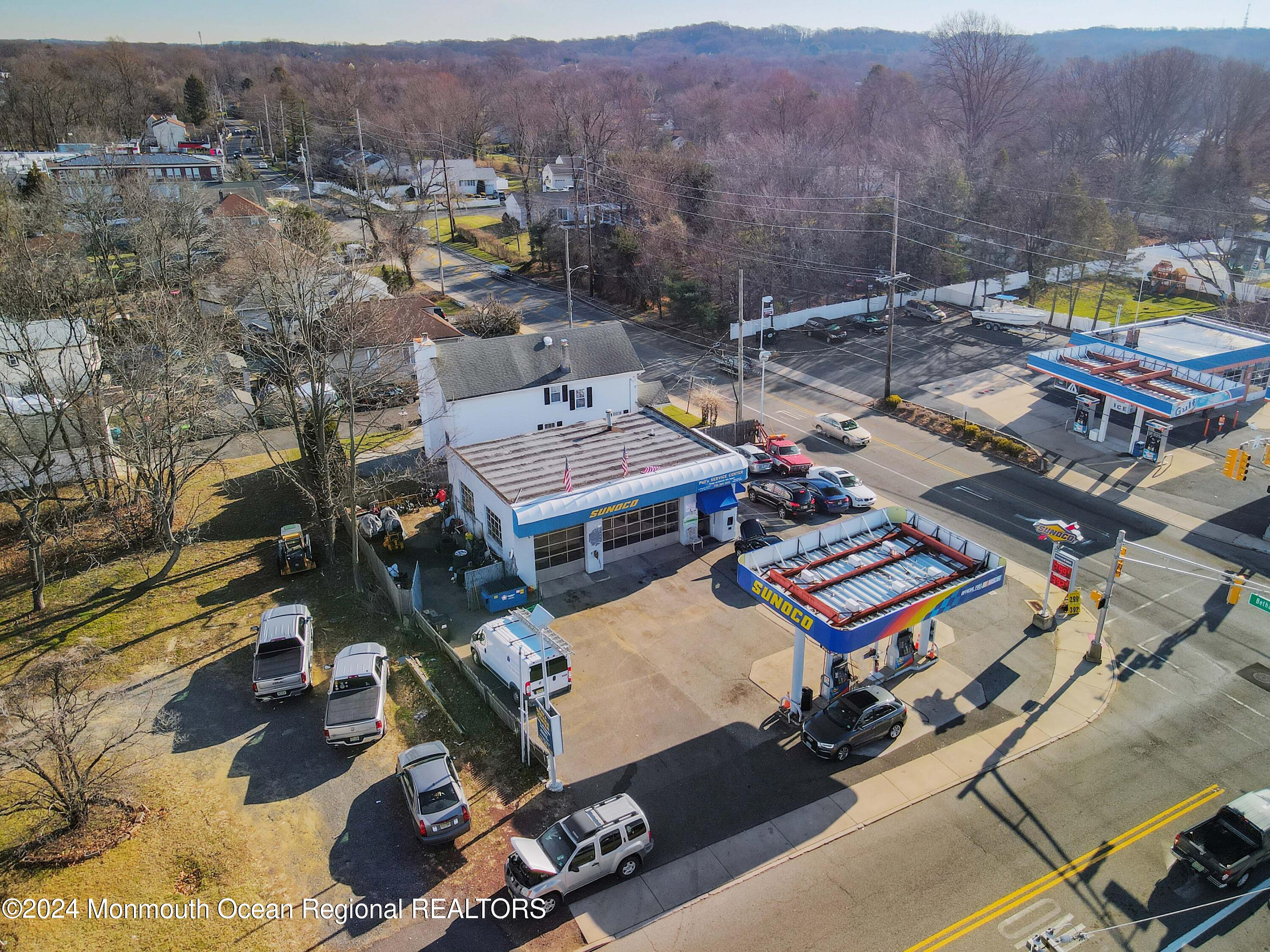 695 Holmdel Road
