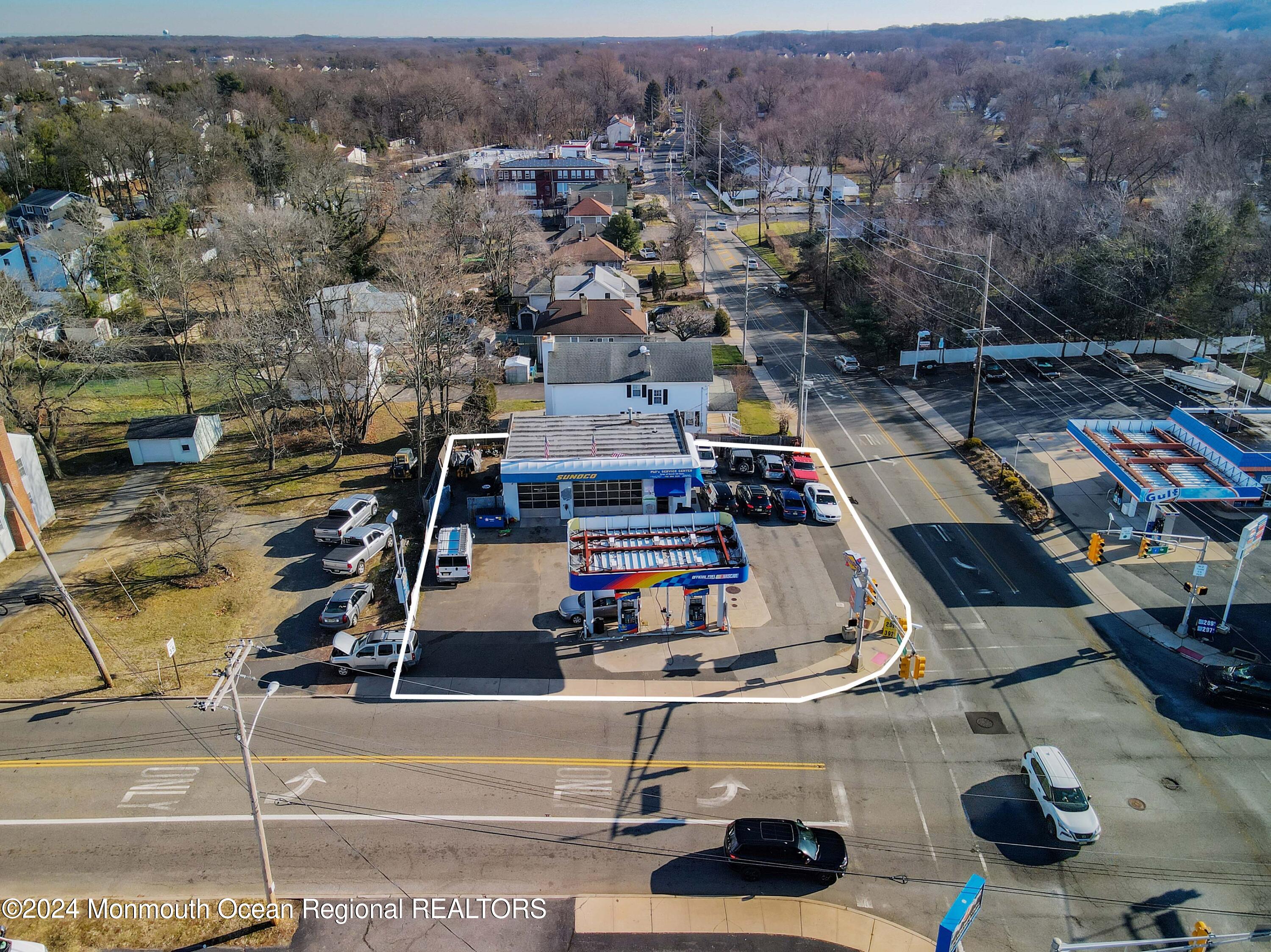 695 Holmdel Road