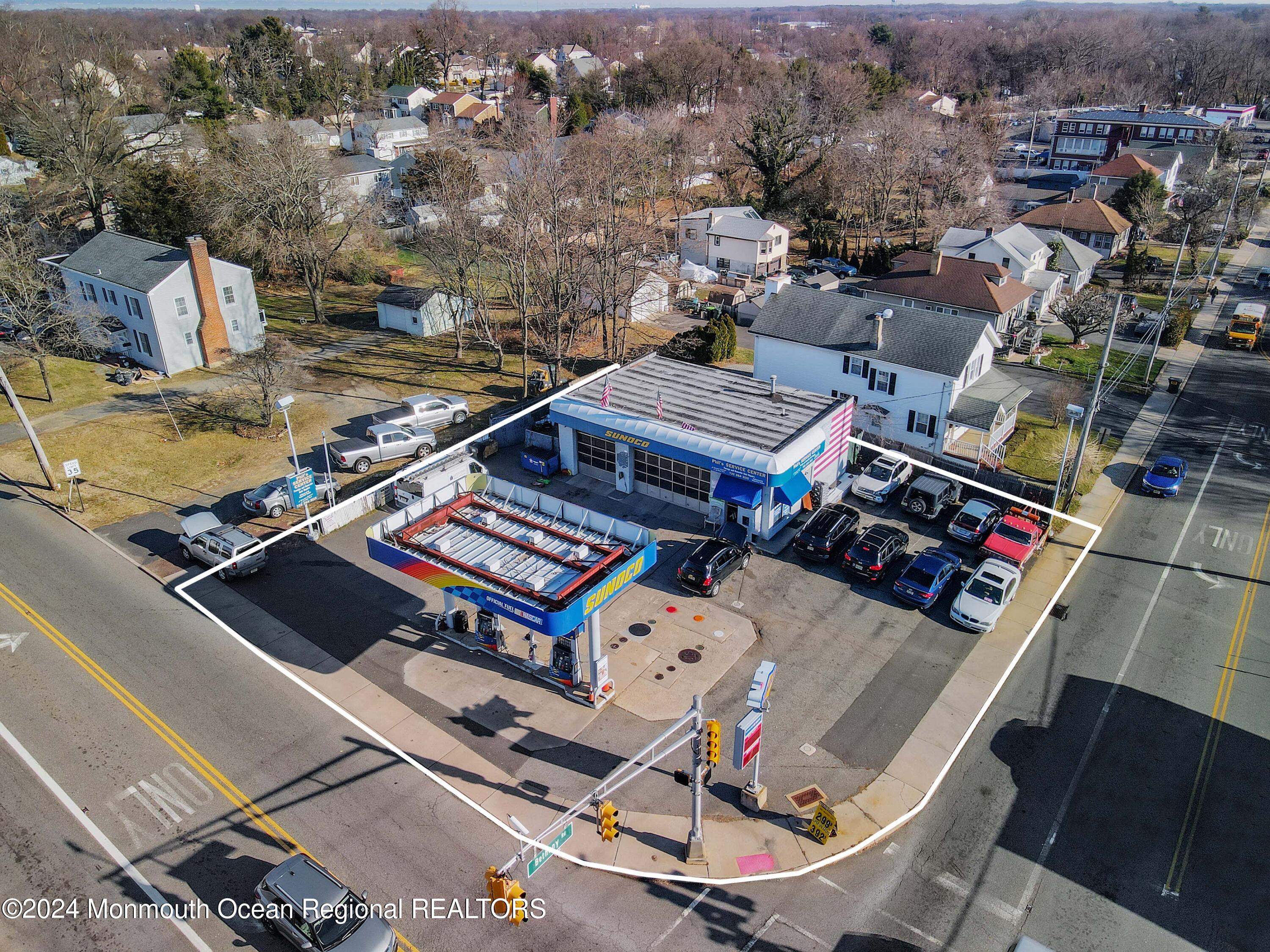 695 Holmdel Road