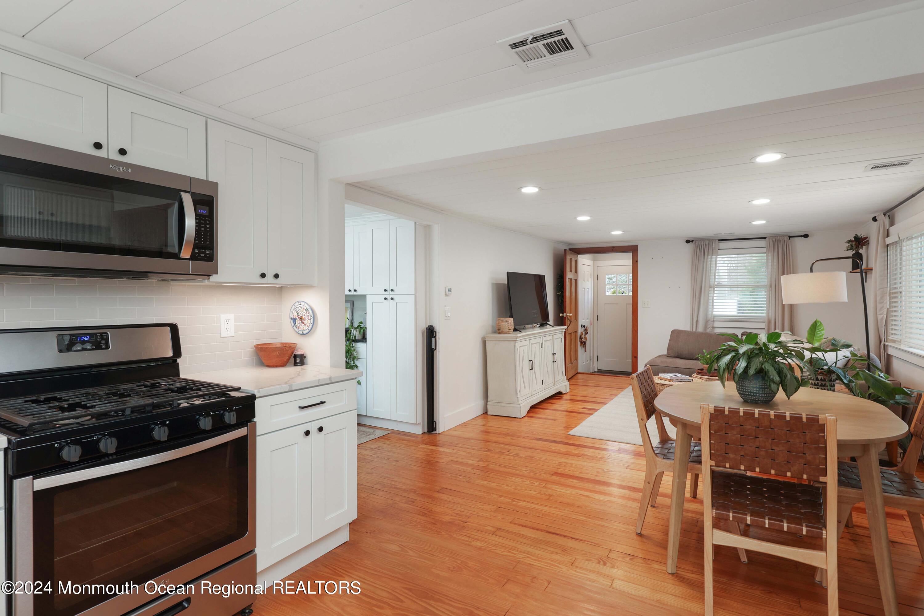 908 Northstream Parkway