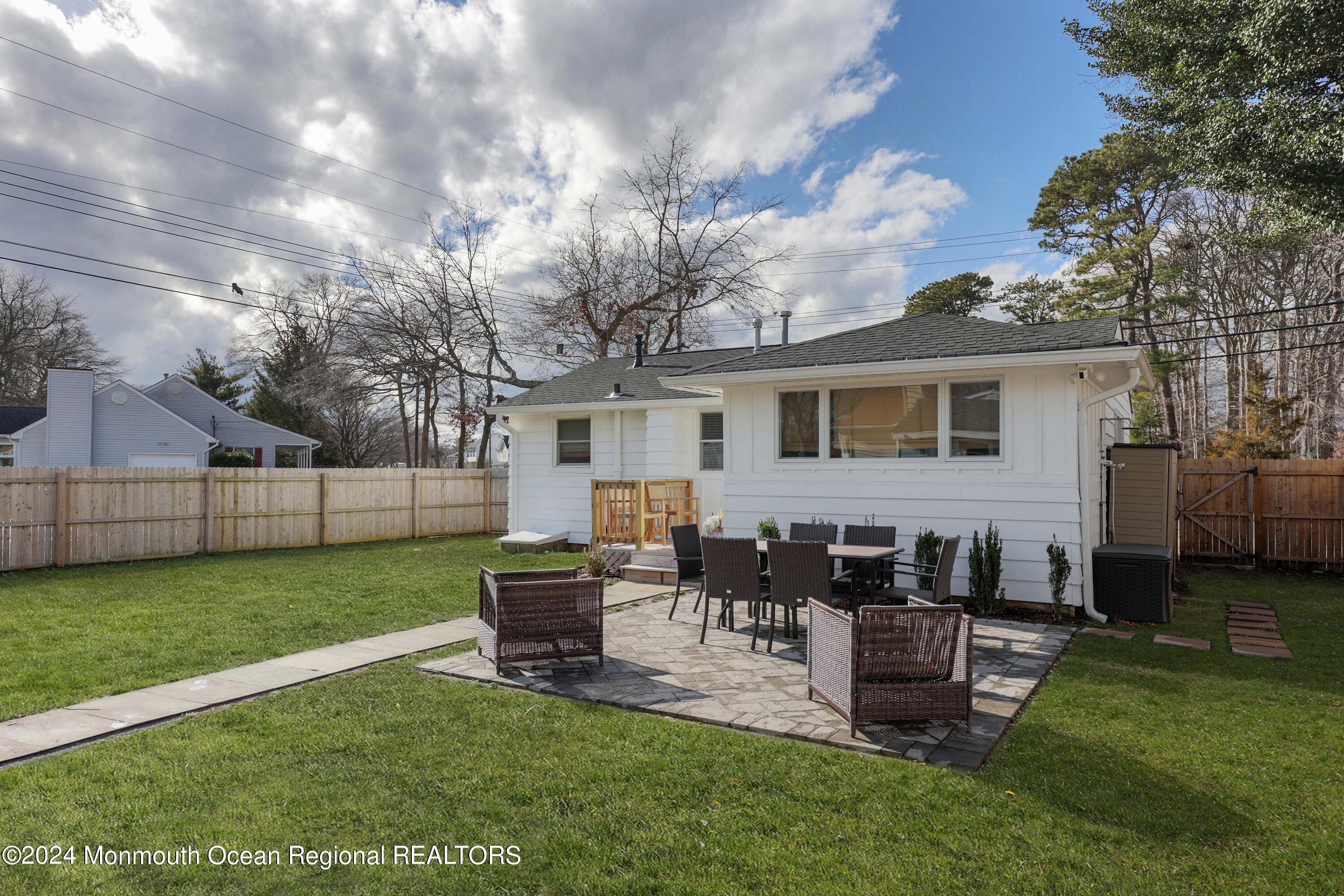 908 Northstream Parkway