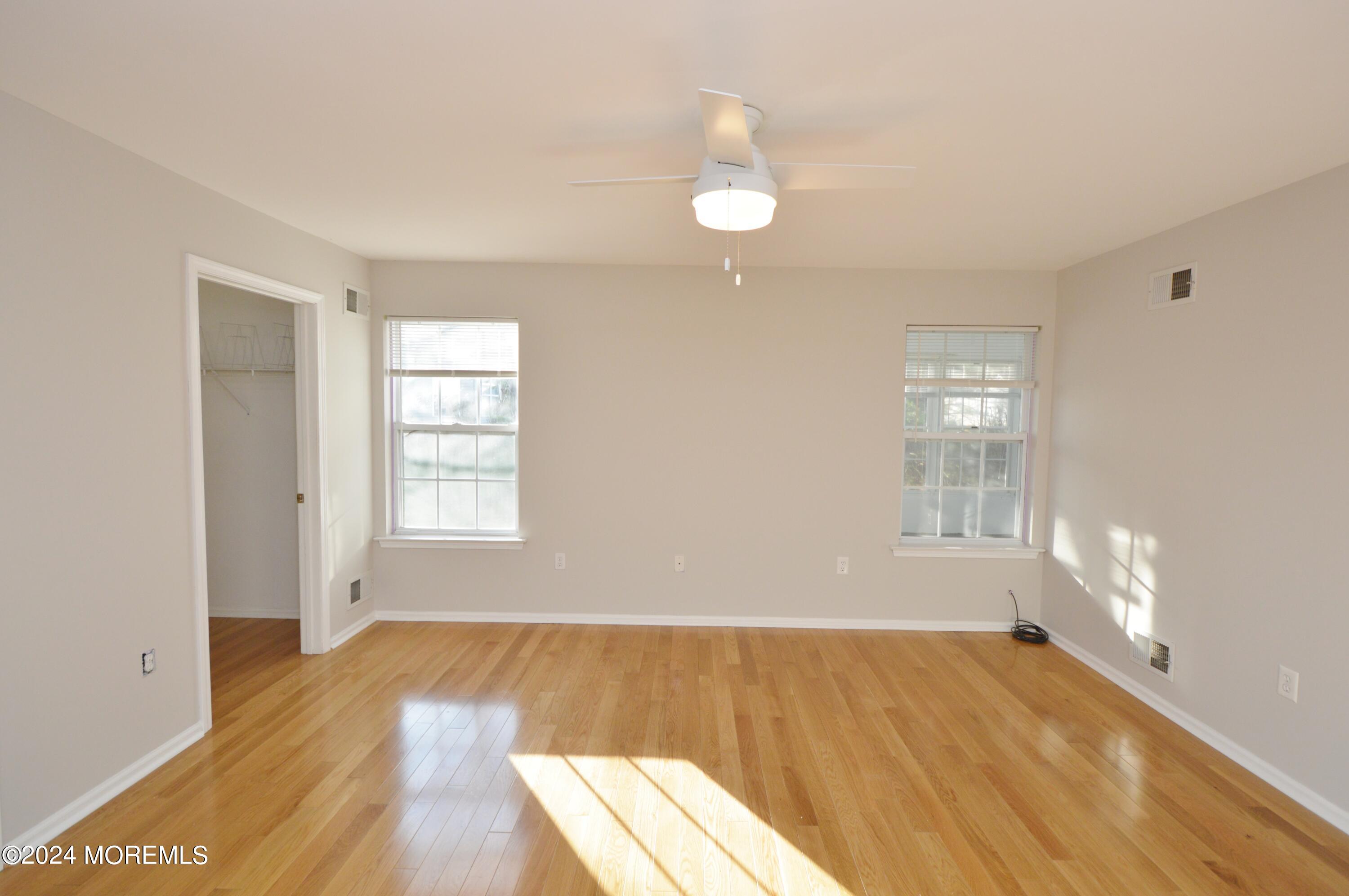 3176 Wood Spring Lane