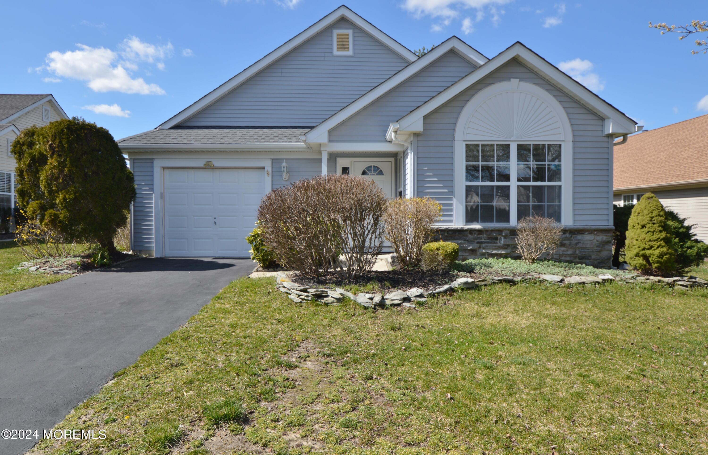 3176 Wood Spring Lane