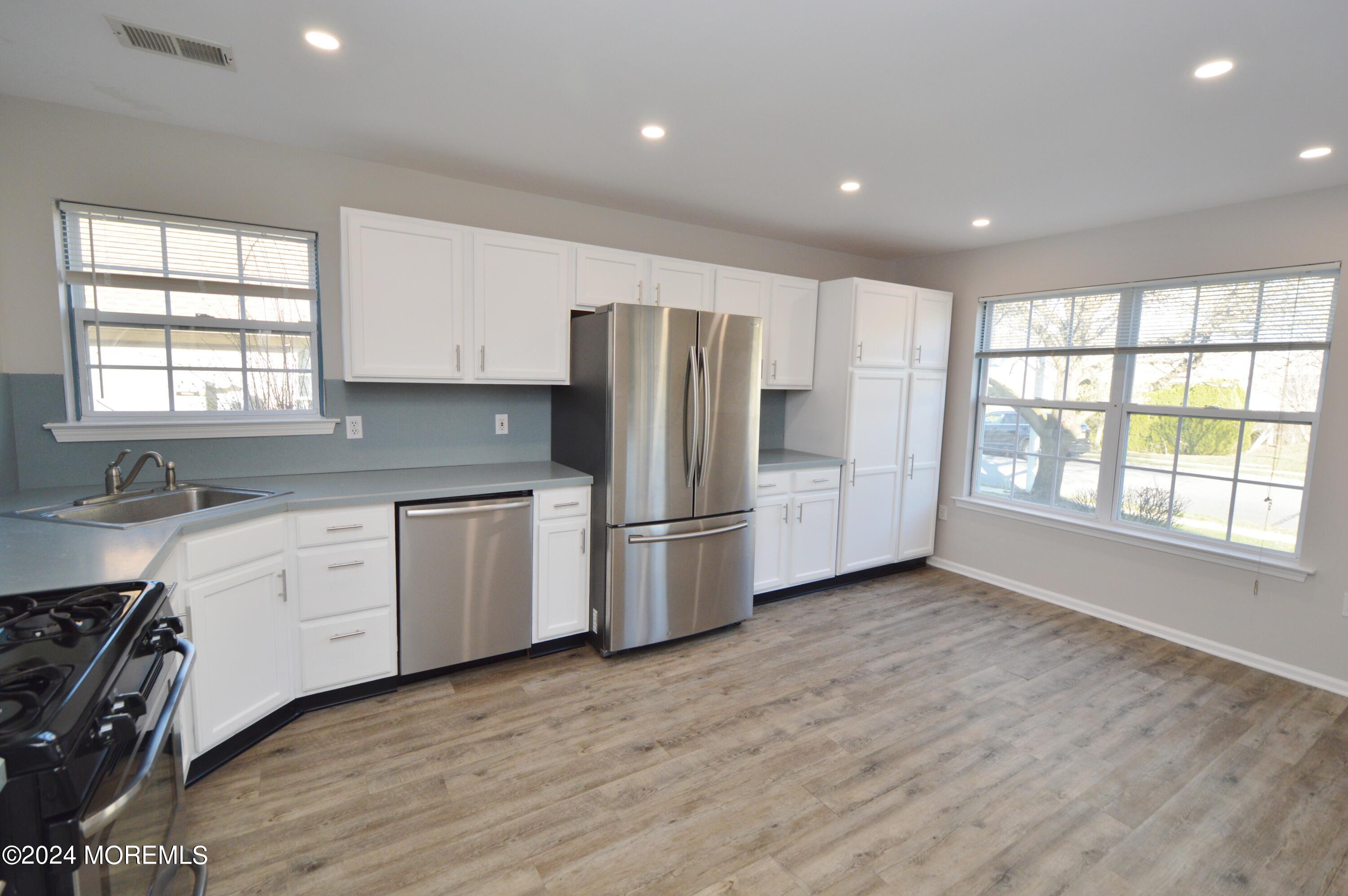 3176 Wood Spring Lane