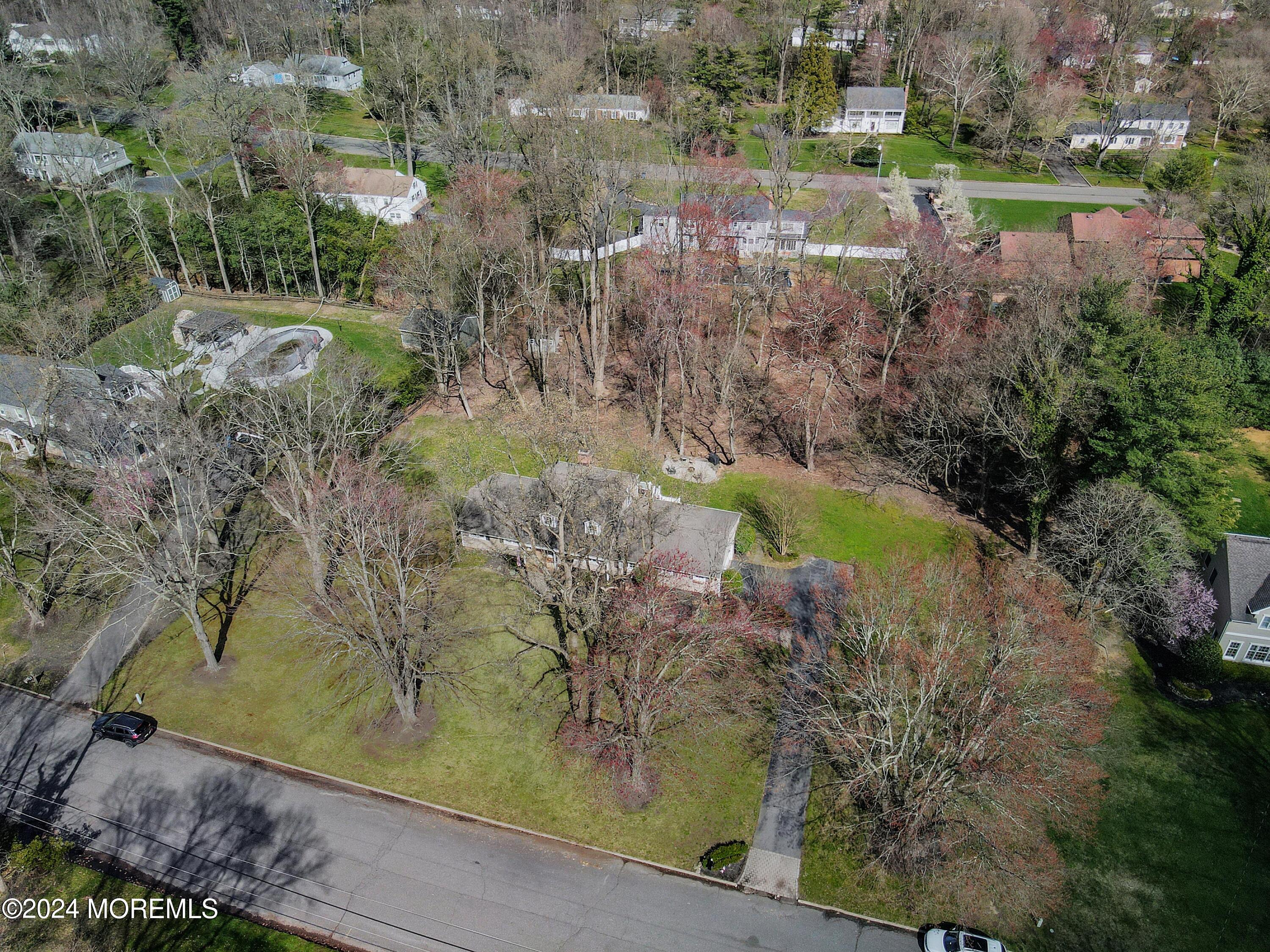 33 Maple Drive