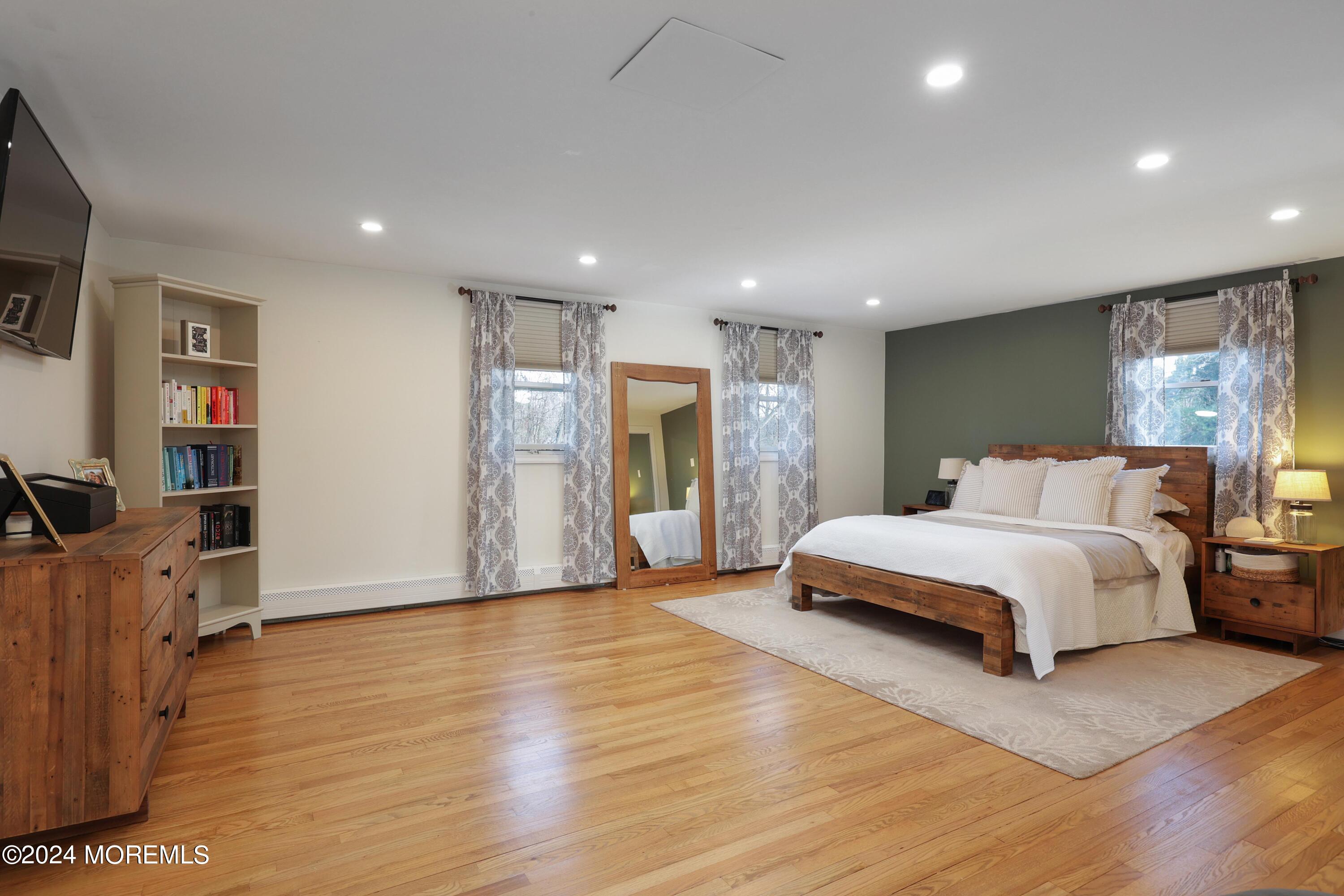 33 Maple Drive