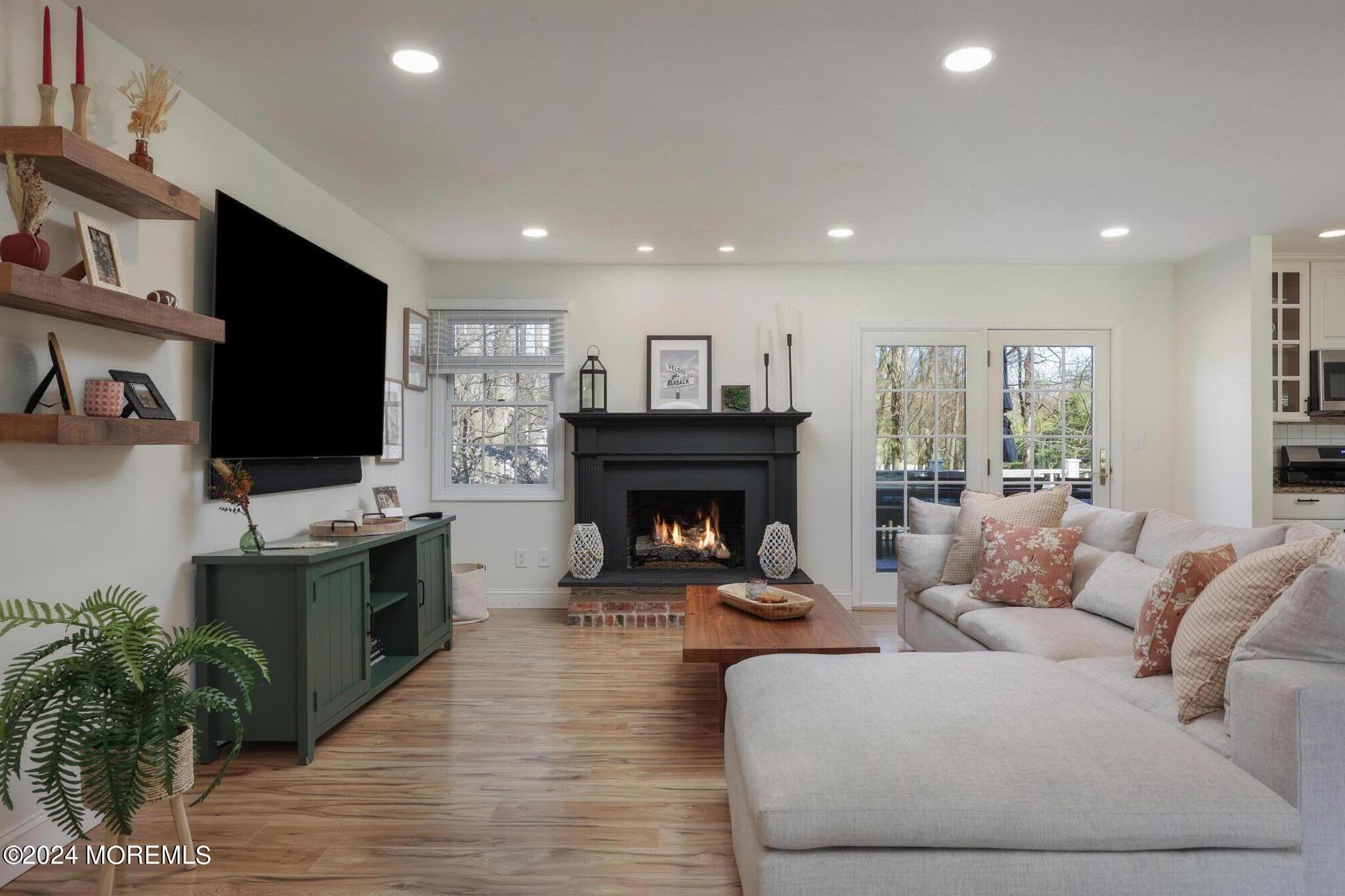 33 Maple Drive