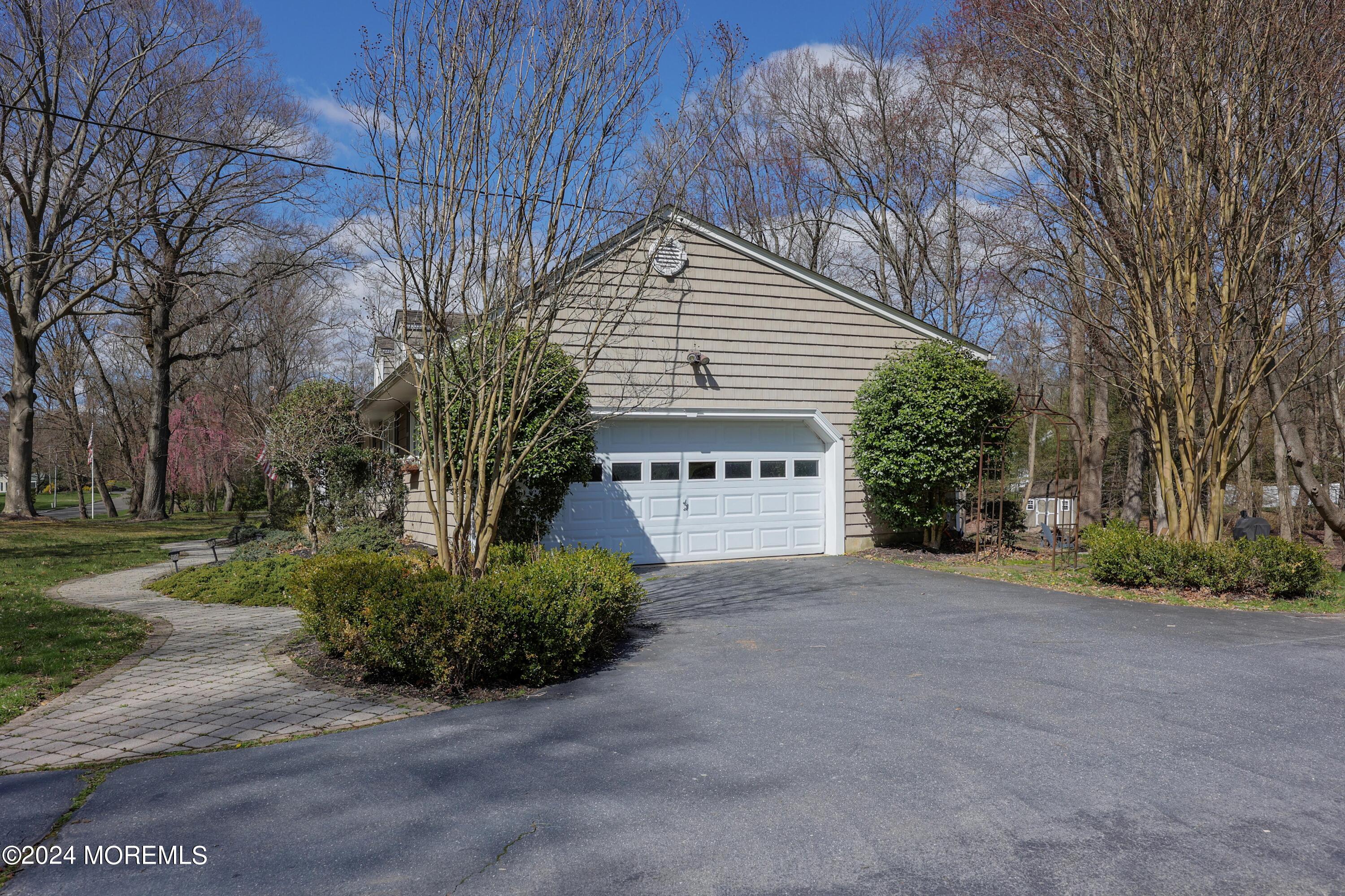33 Maple Drive