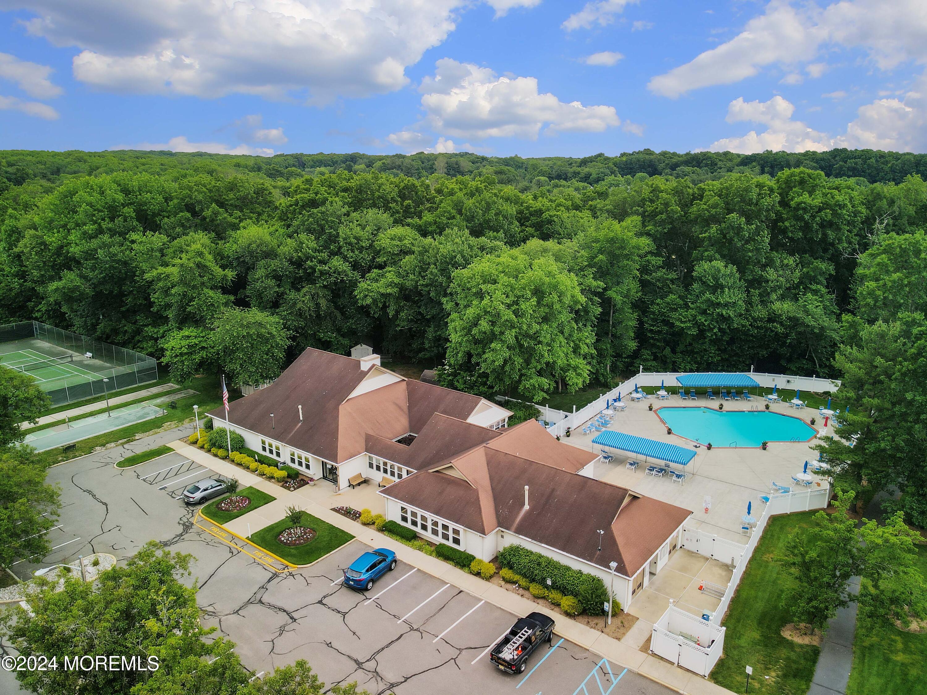 294 Sunshine Court