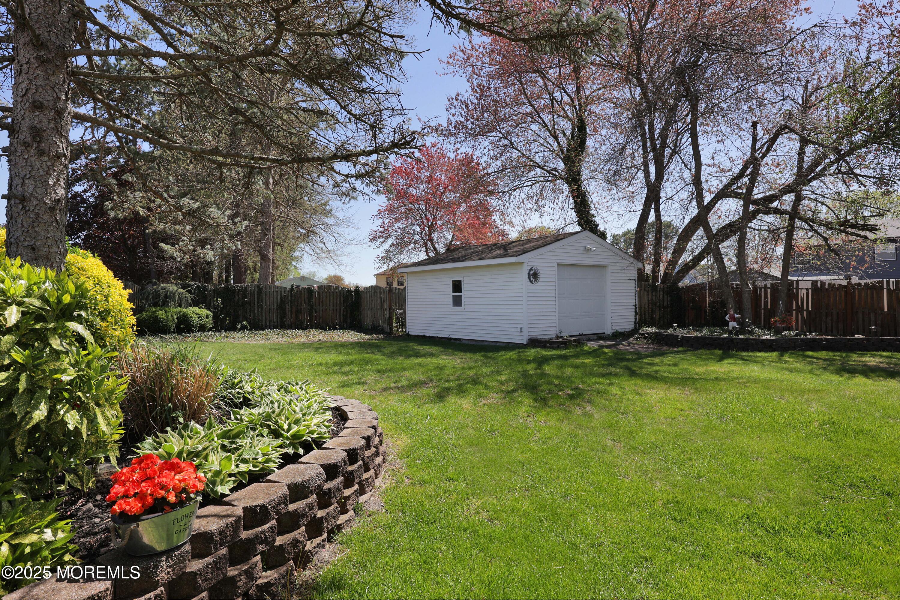 39 Snowdrift Lane