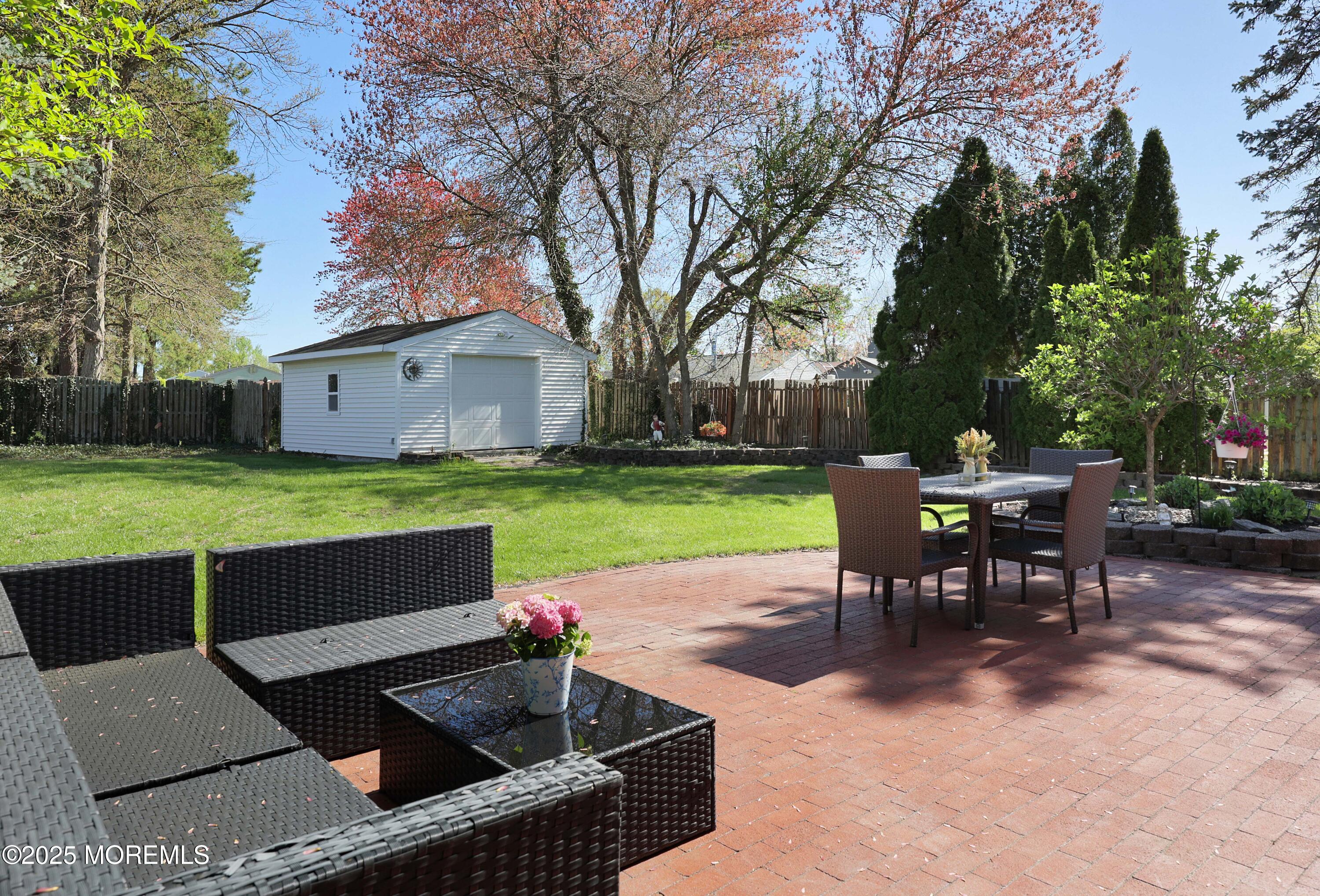 39 Snowdrift Lane