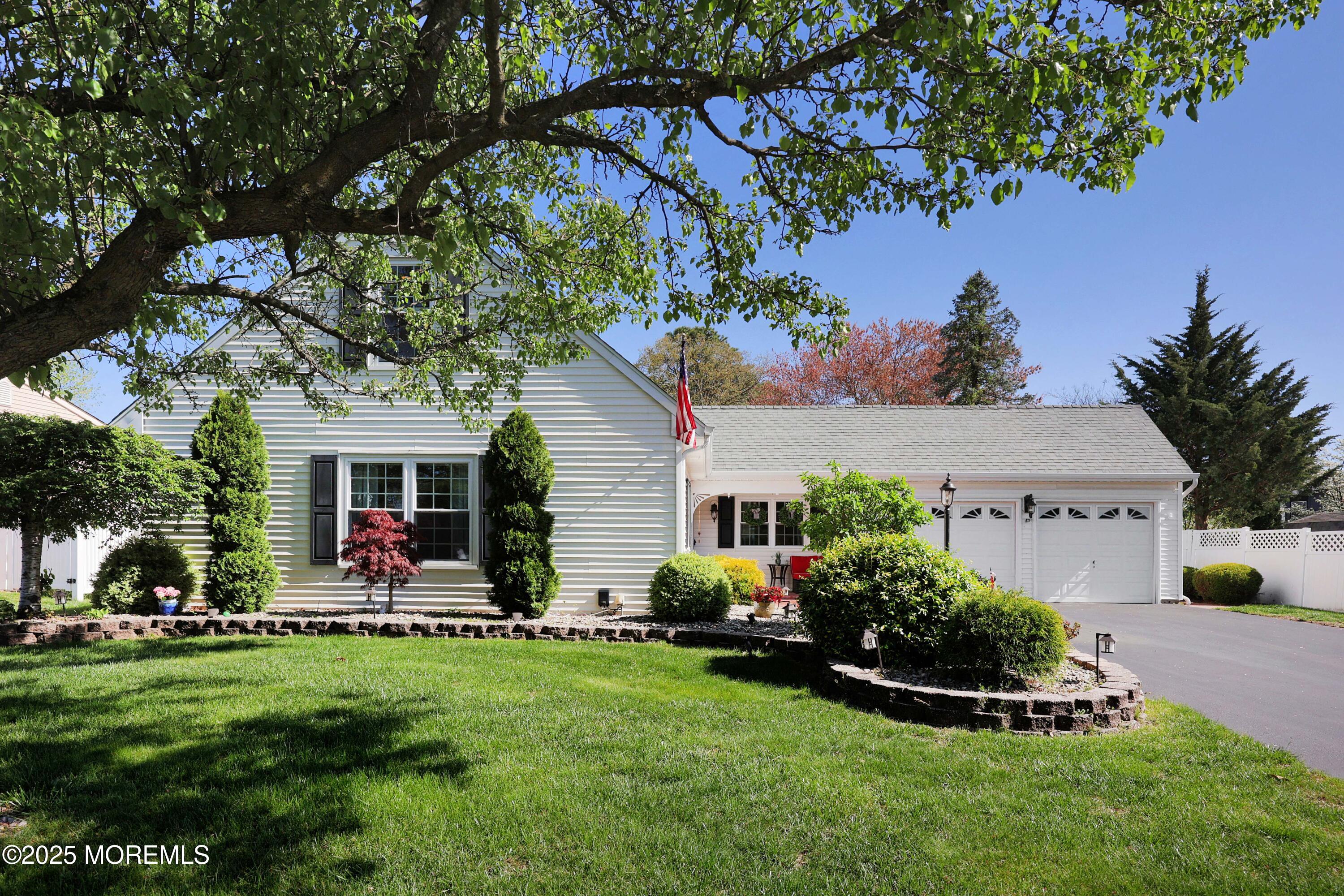 39 Snowdrift Lane