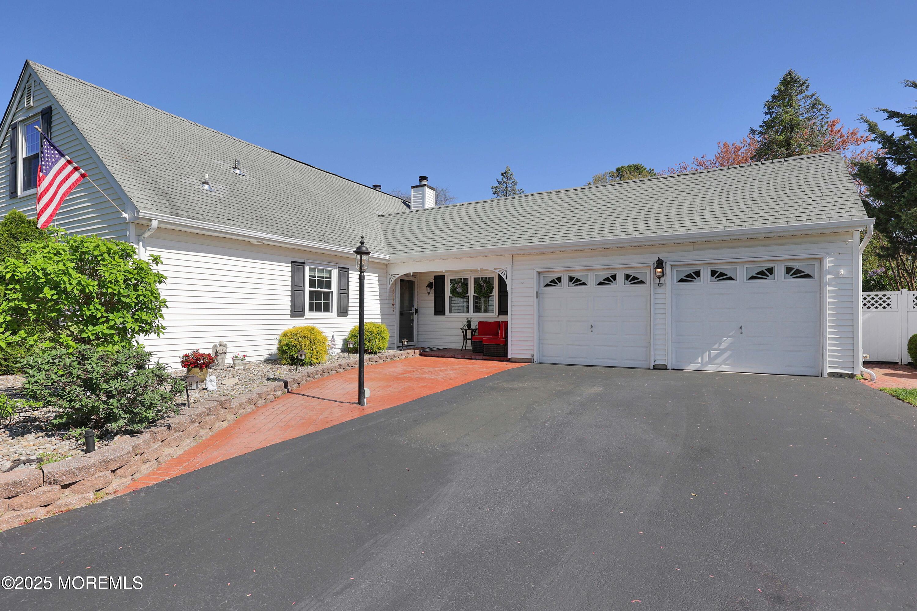 39 Snowdrift Lane