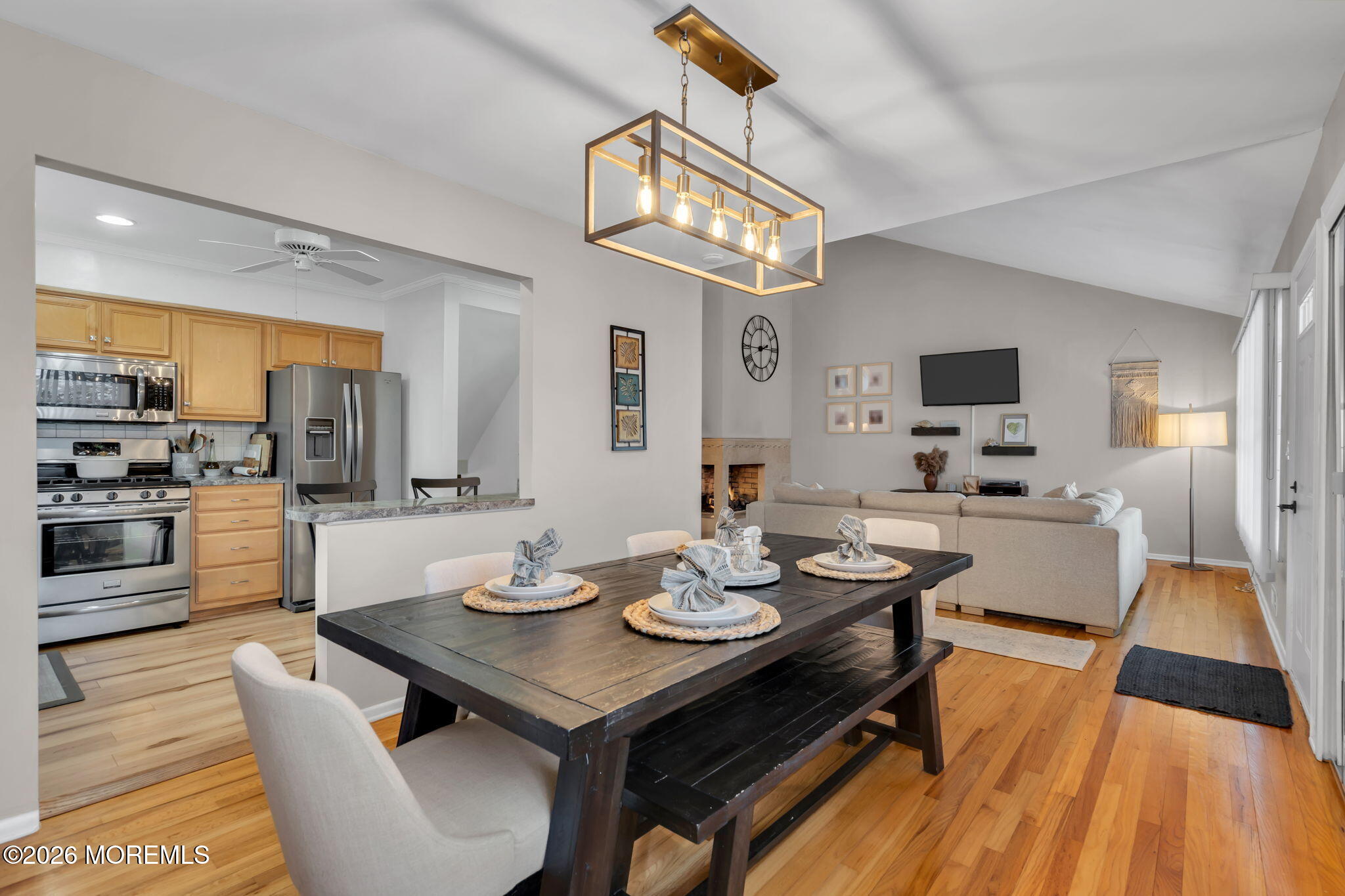 412 Bella Vista Road