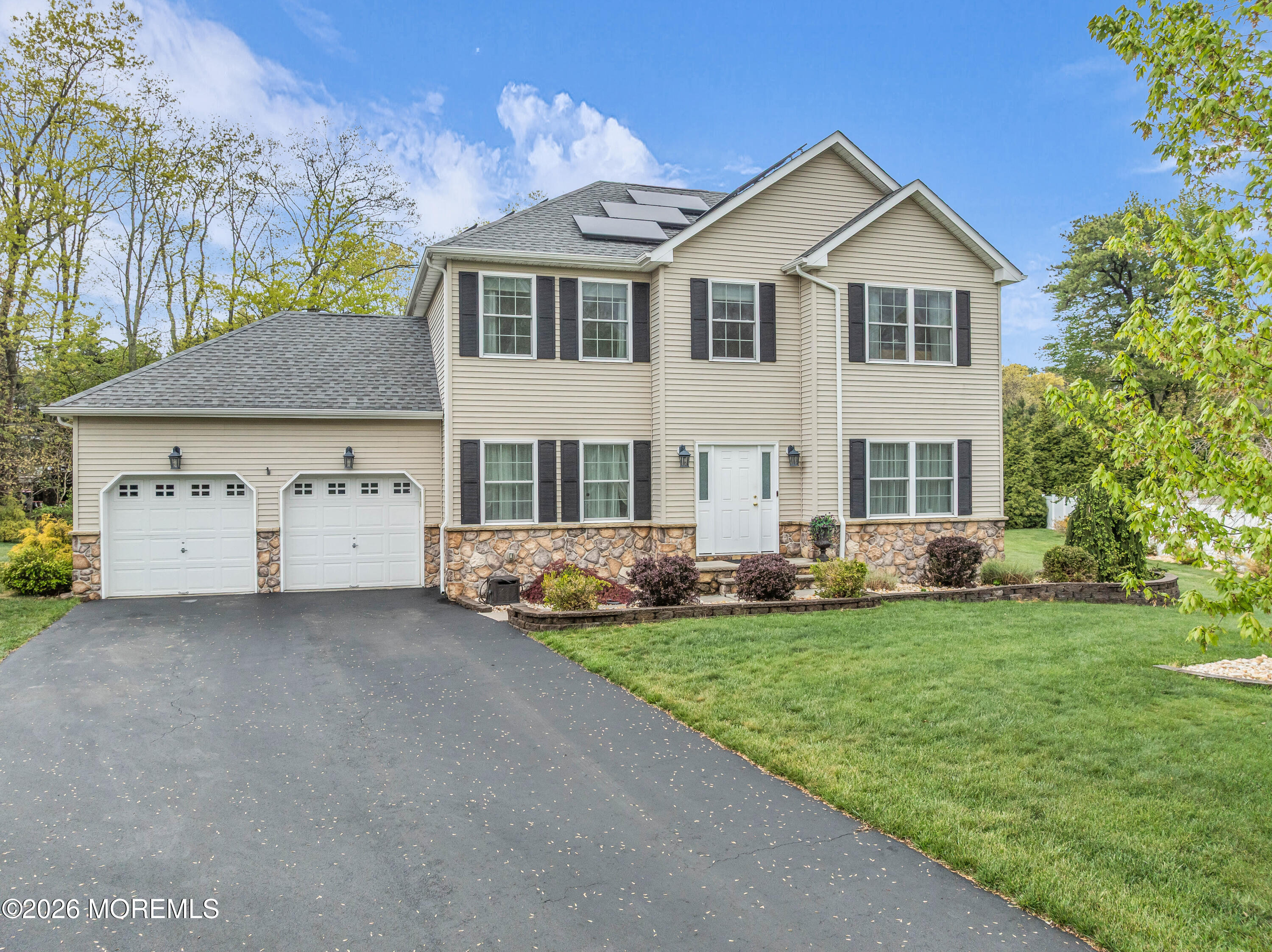 16 Saveria Court