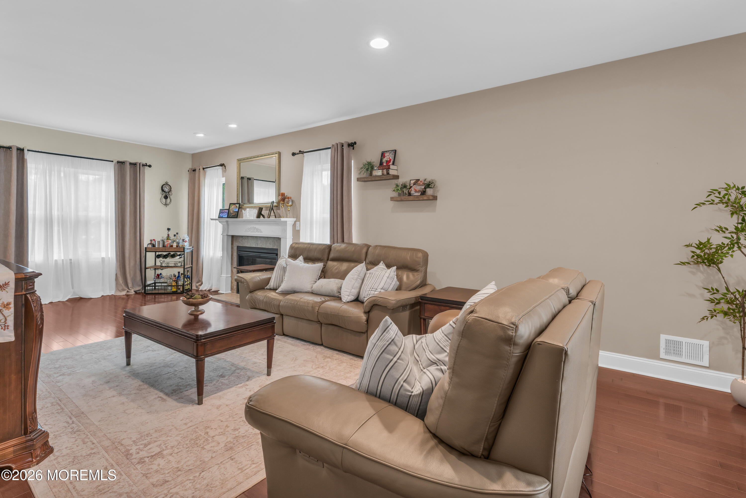 16 Saveria Court