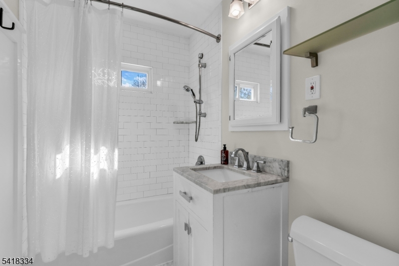 306 Bloomingdale Ave