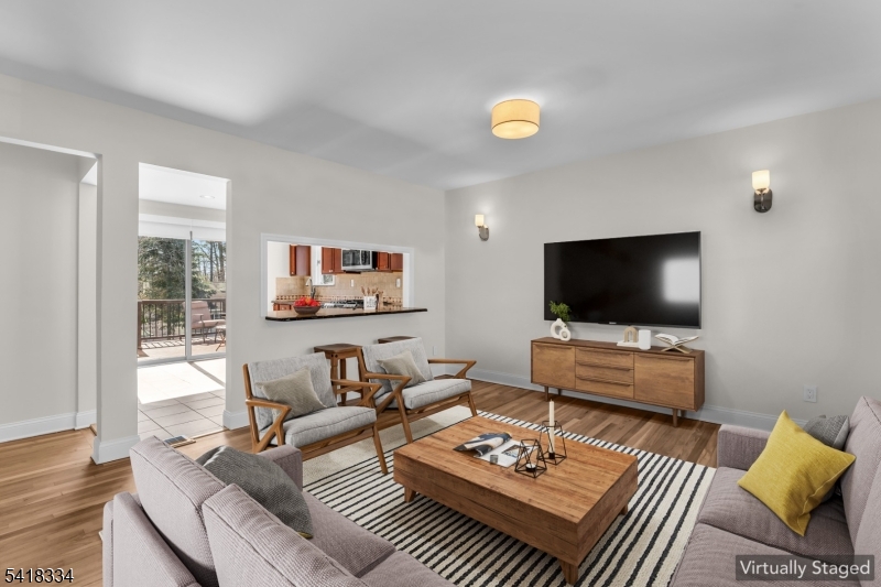 306 Bloomingdale Ave