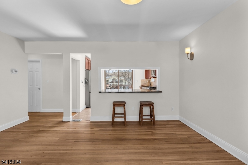 306 Bloomingdale Ave