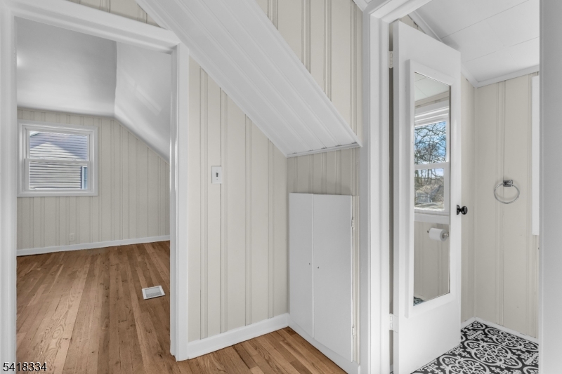 306 Bloomingdale Ave