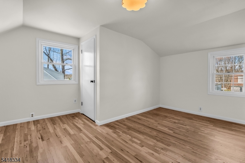 306 Bloomingdale Ave