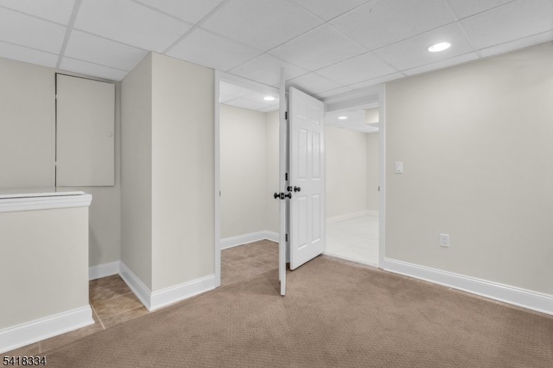 306 Bloomingdale Ave