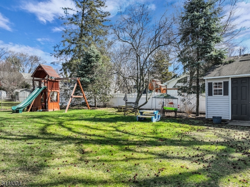 306 Bloomingdale Ave