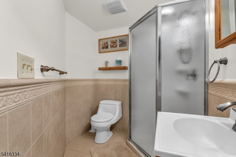 306 Bloomingdale Ave