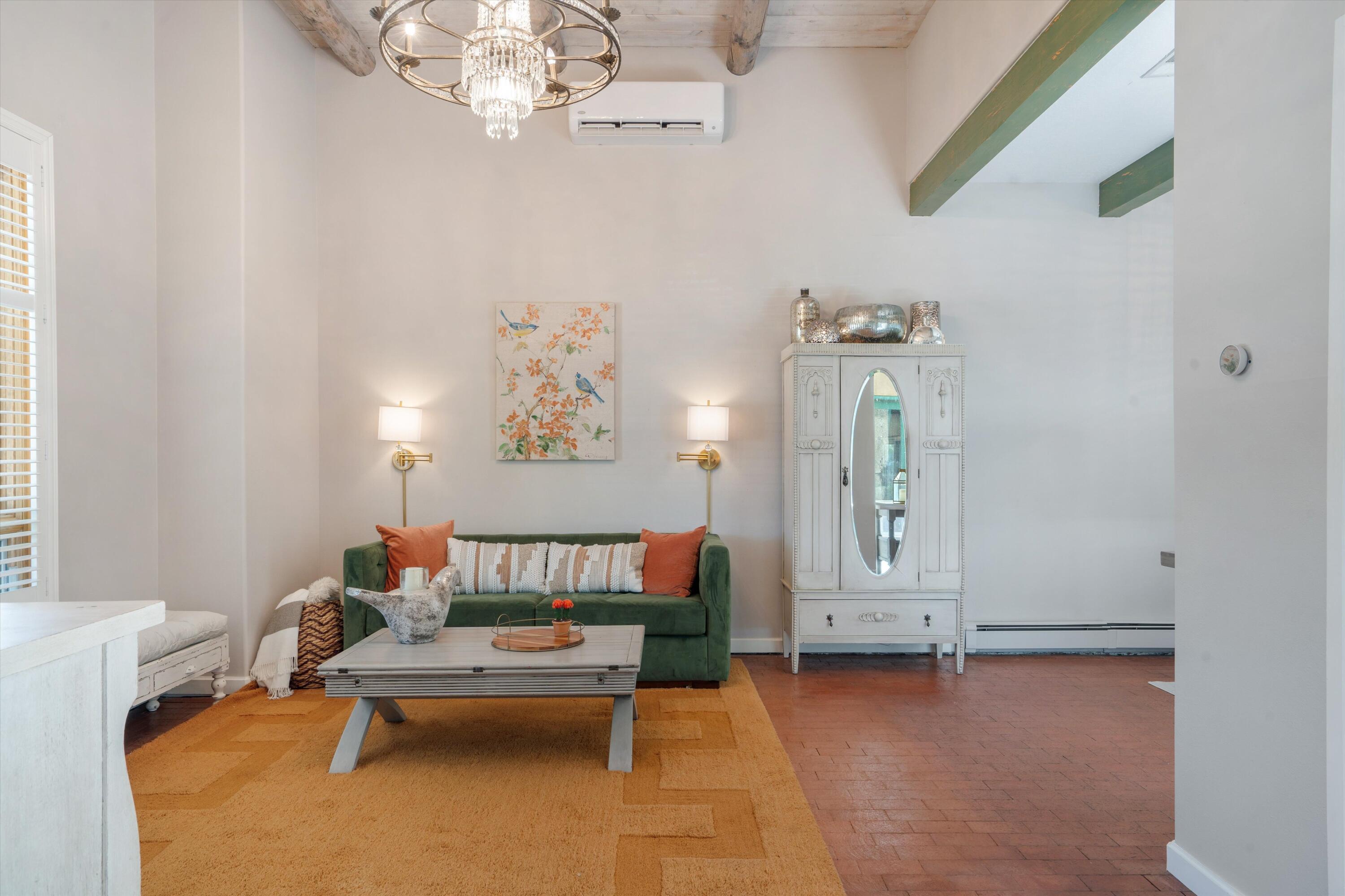 2408 CALLE DE PANZA NW