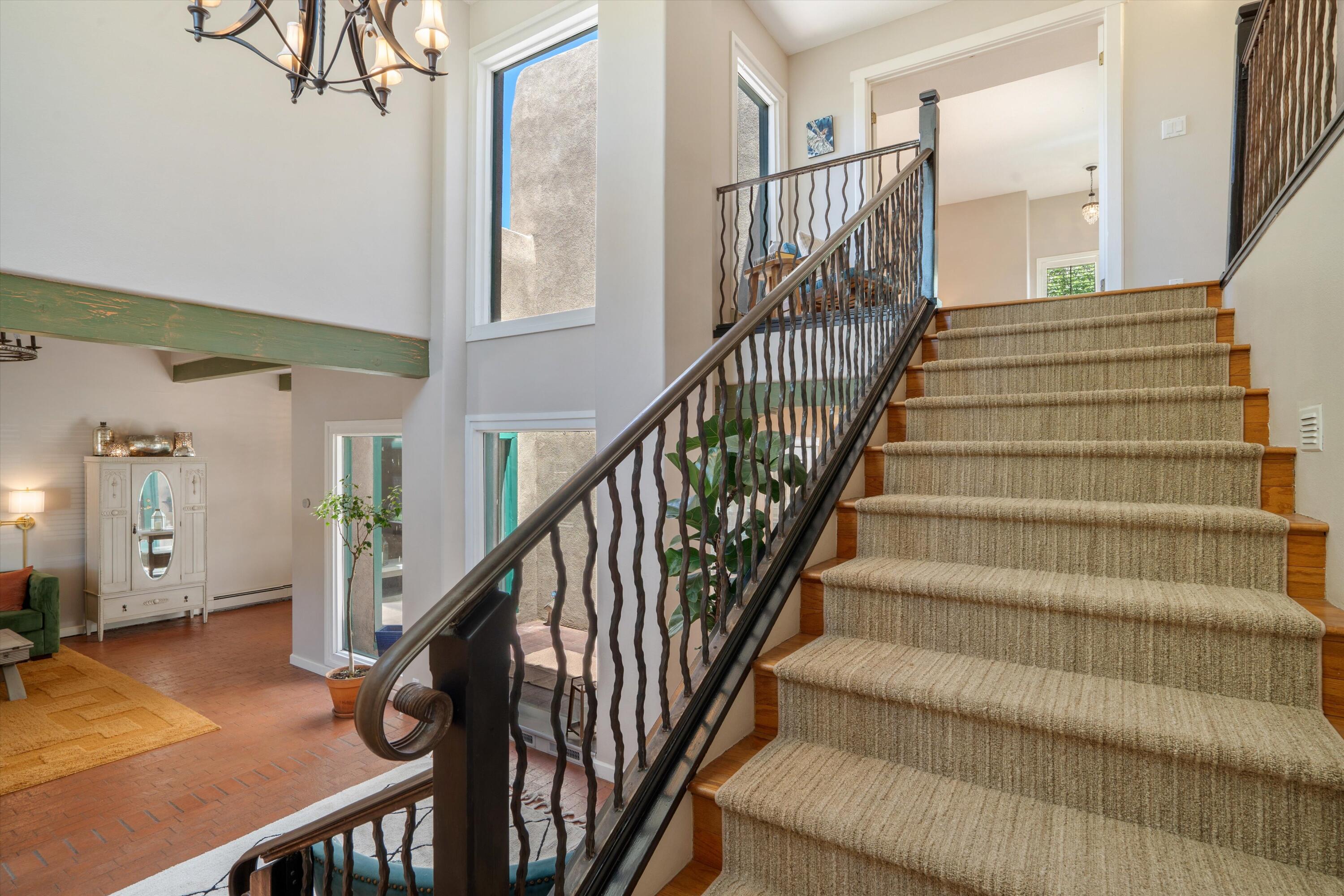 2408 CALLE DE PANZA NW