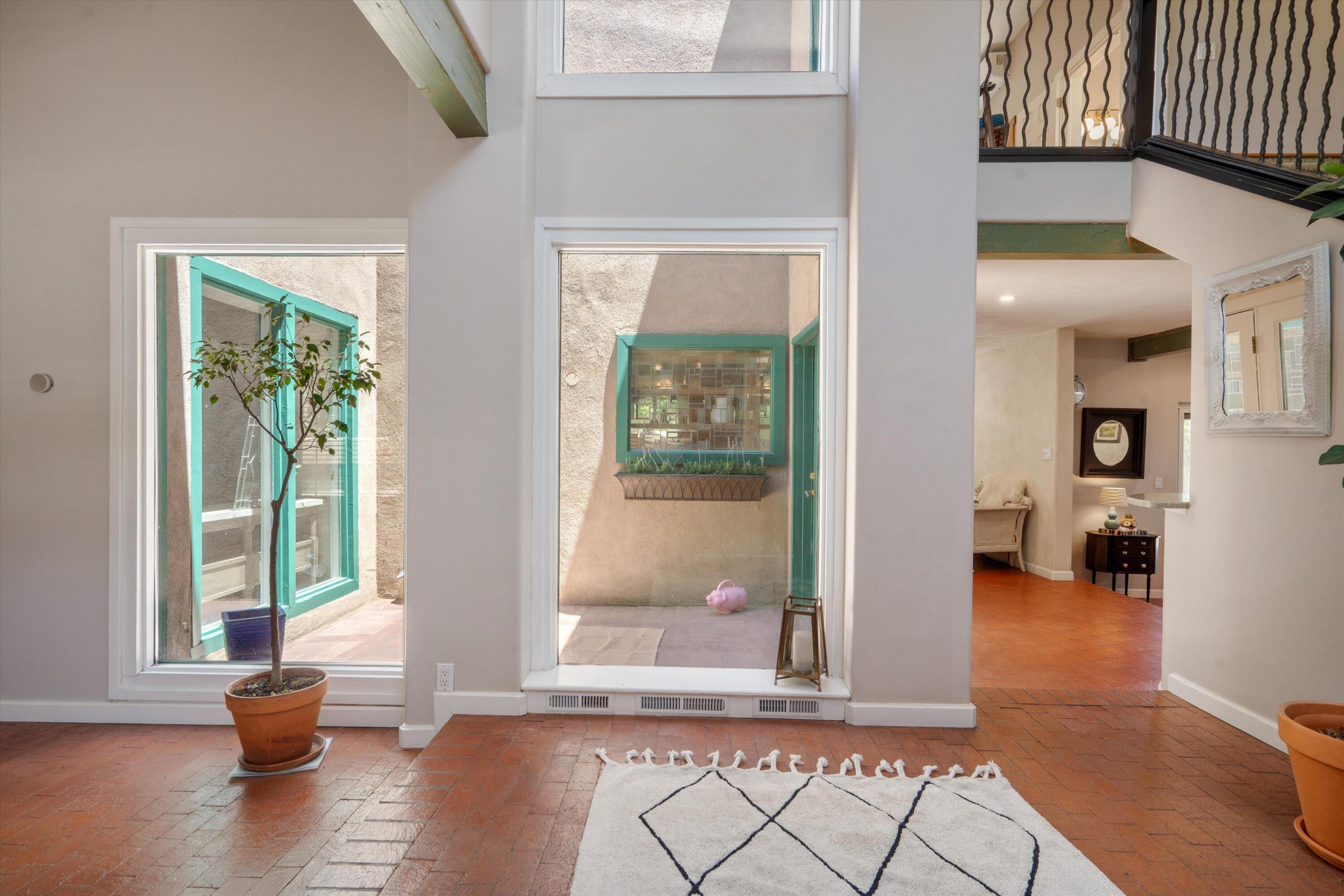 2408 CALLE DE PANZA NW