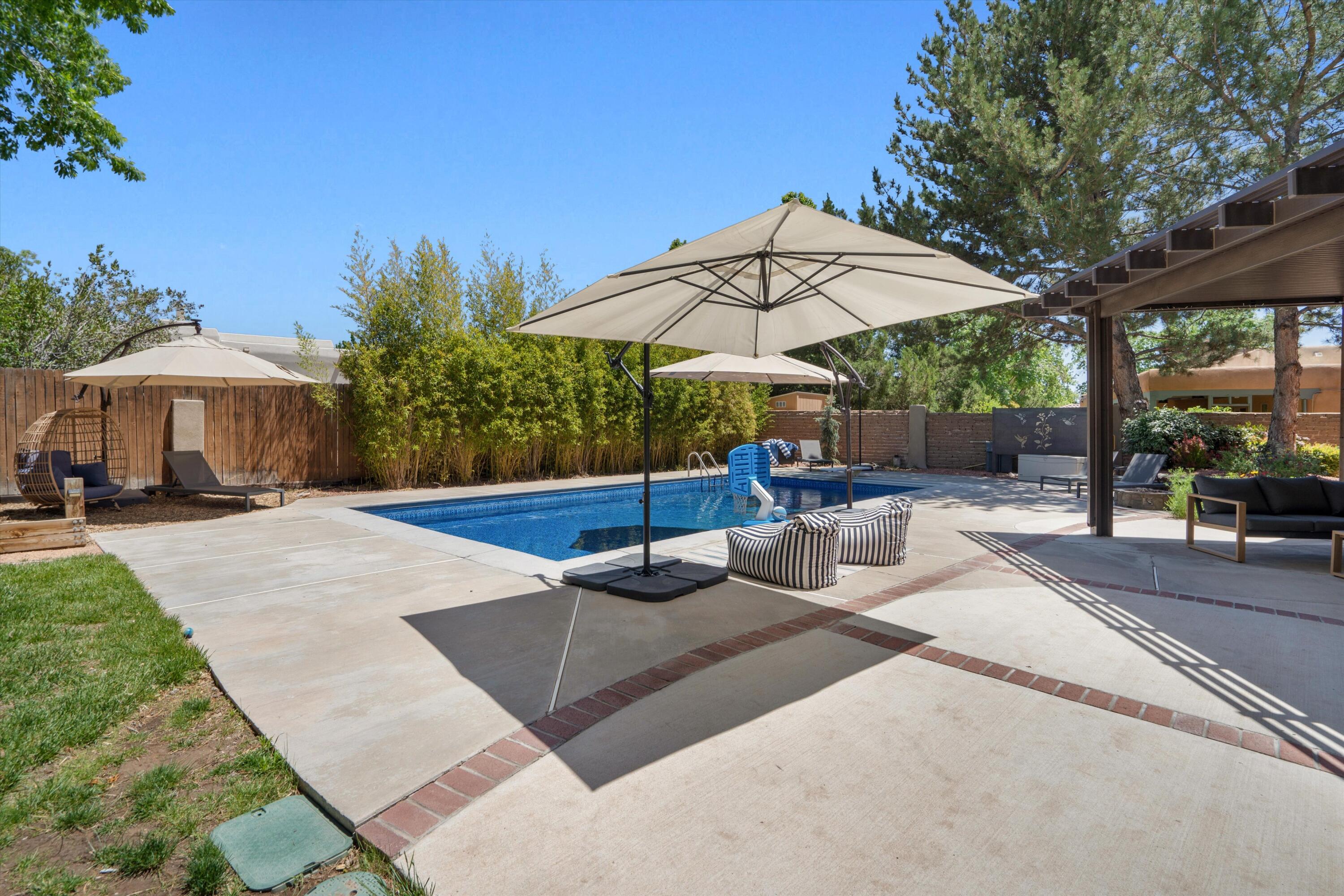 2408 CALLE DE PANZA NW