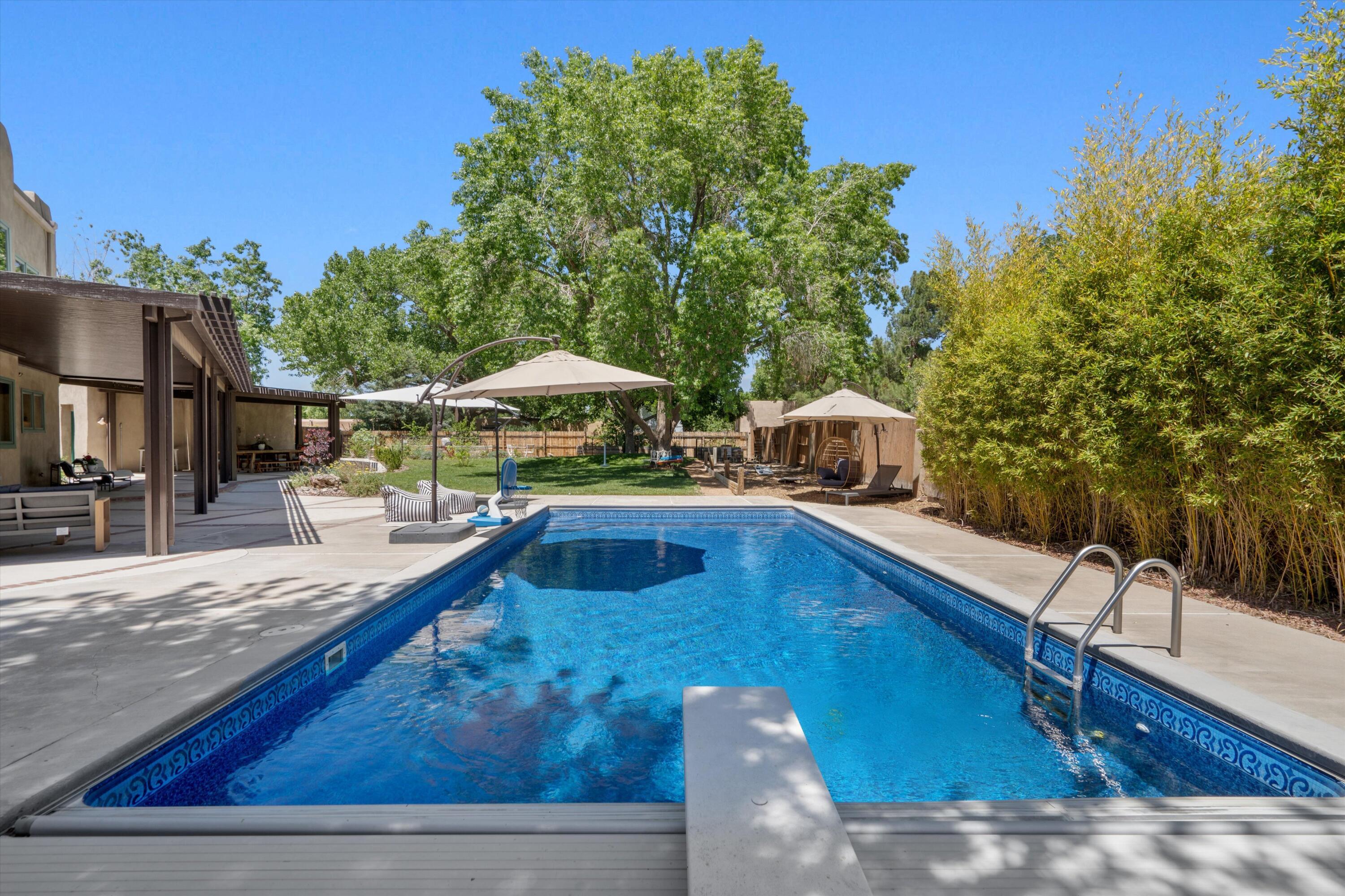 2408 CALLE DE PANZA NW