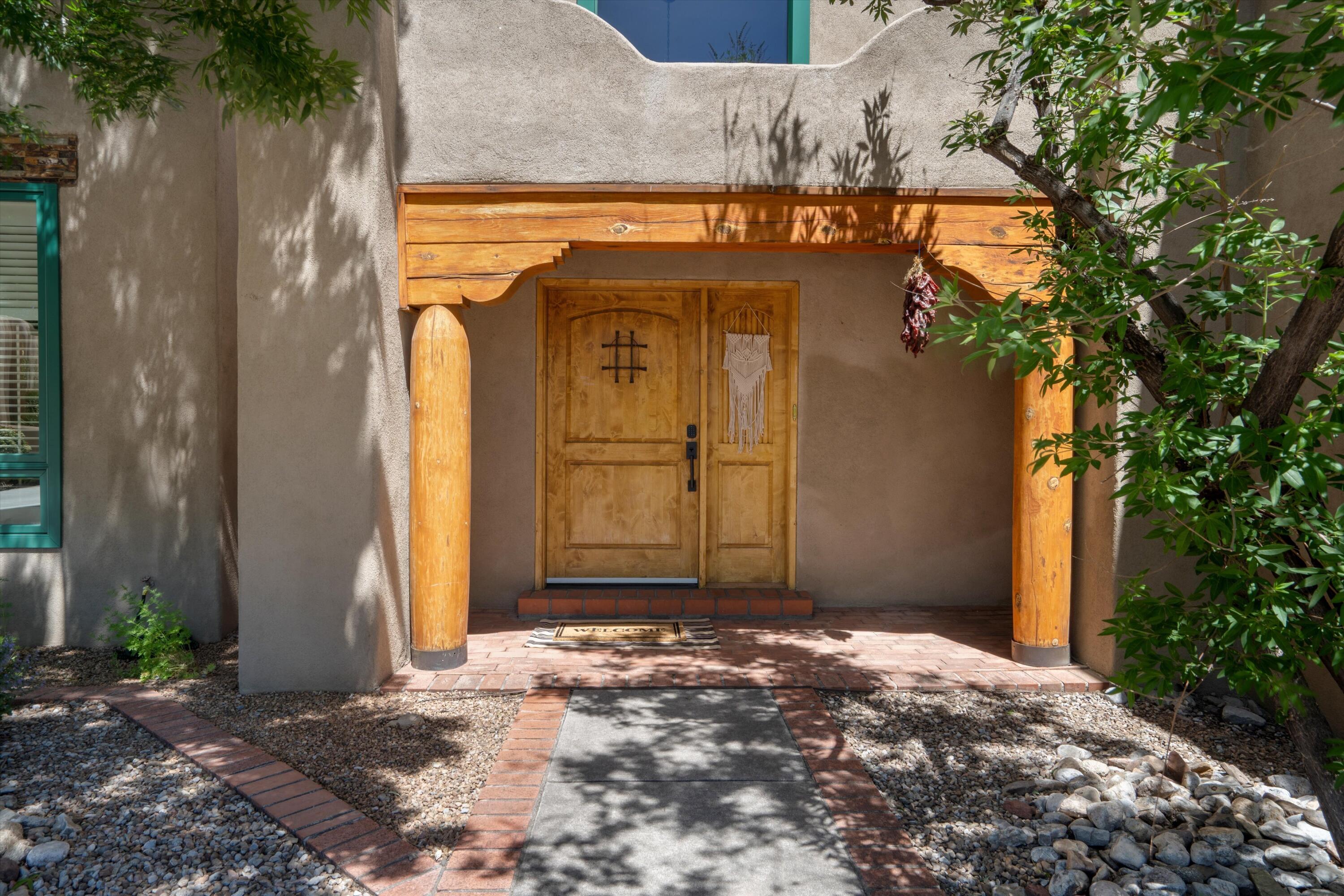 2408 CALLE DE PANZA NW