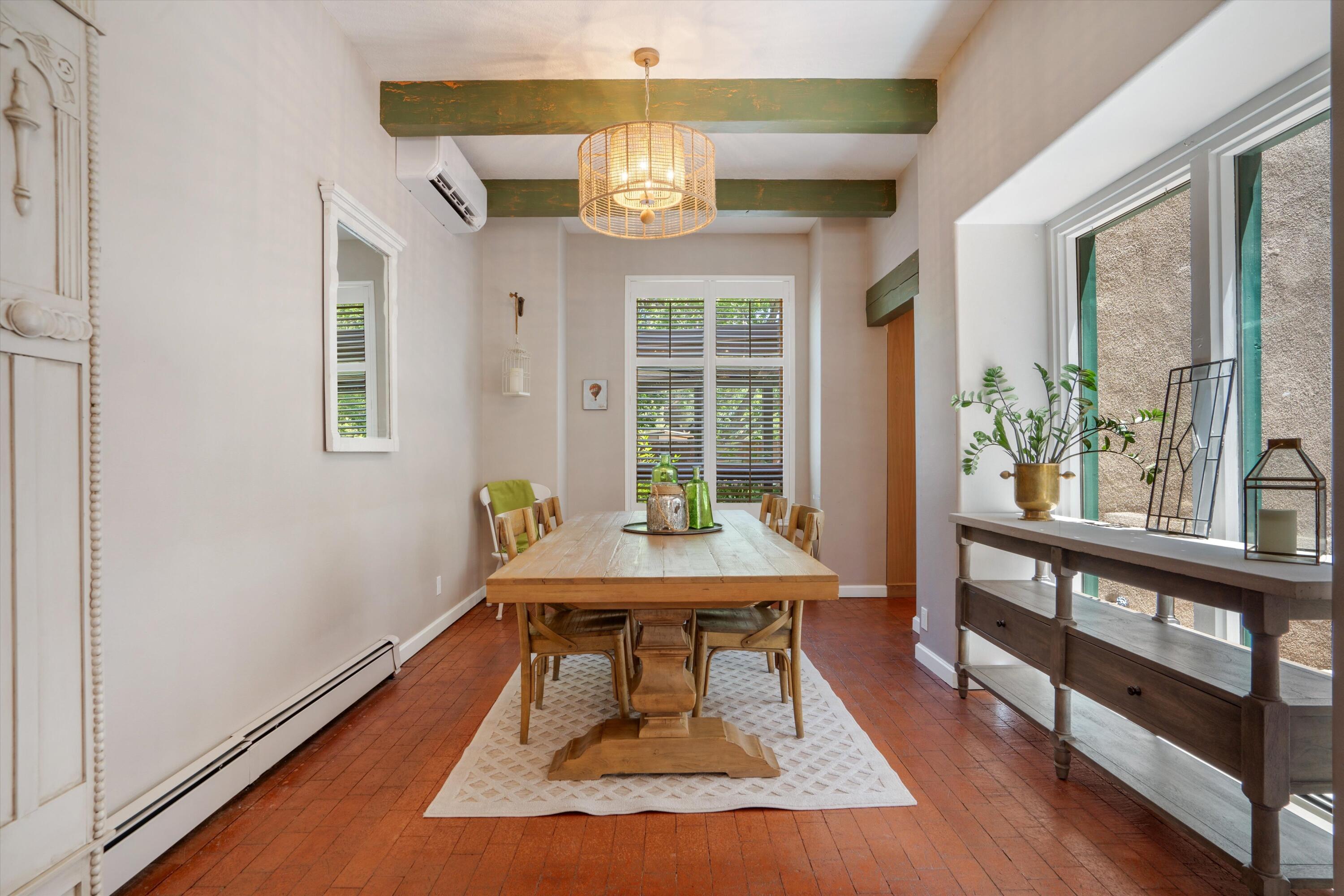 2408 CALLE DE PANZA NW