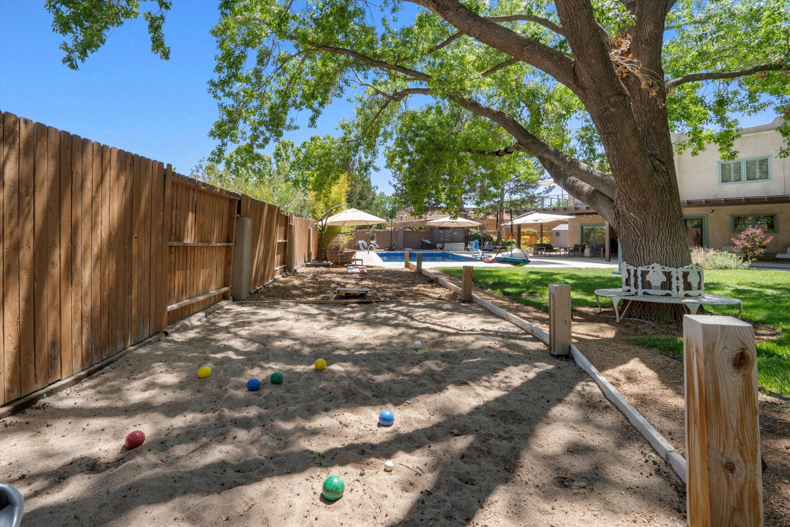 2408 CALLE DE PANZA NW