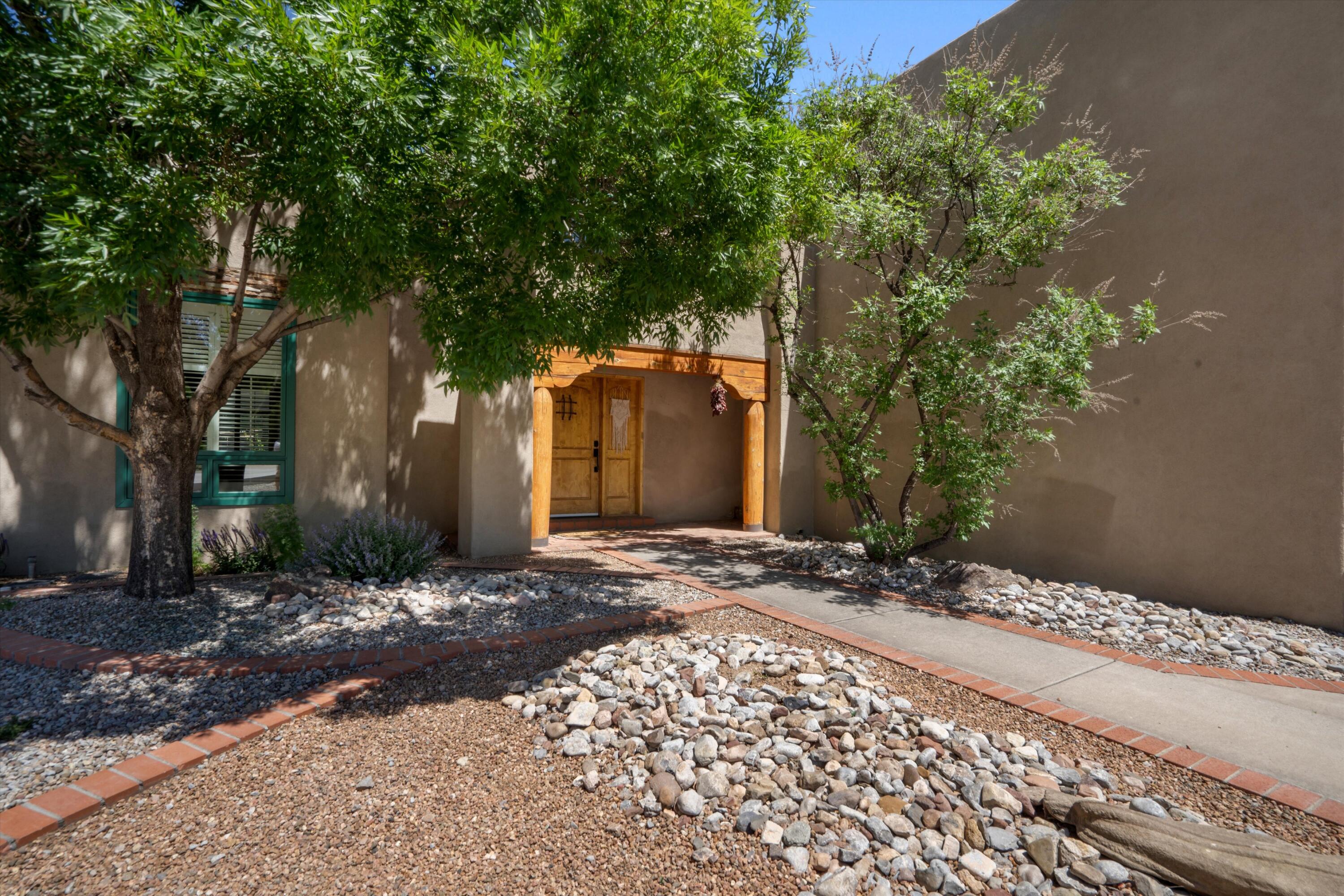 2408 CALLE DE PANZA NW