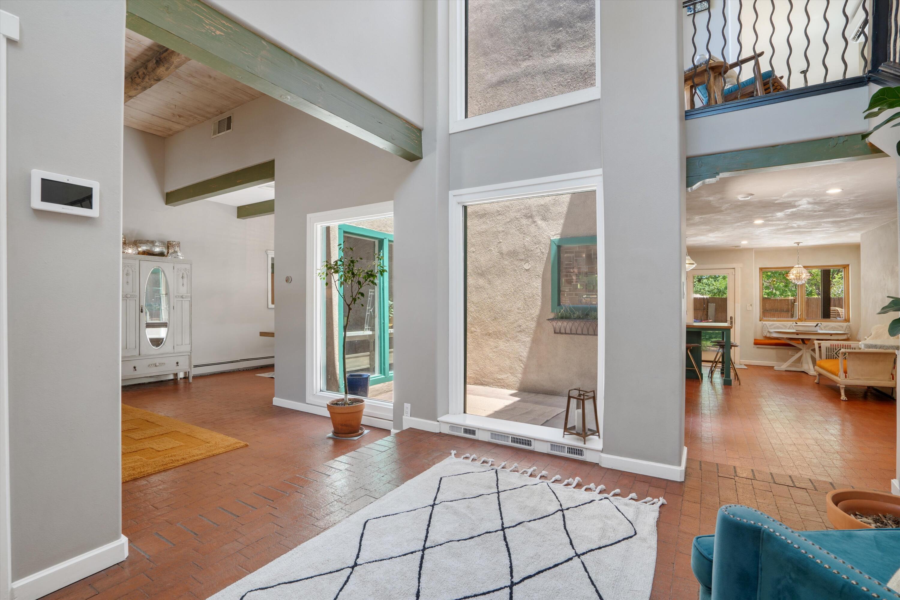 2408 CALLE DE PANZA NW