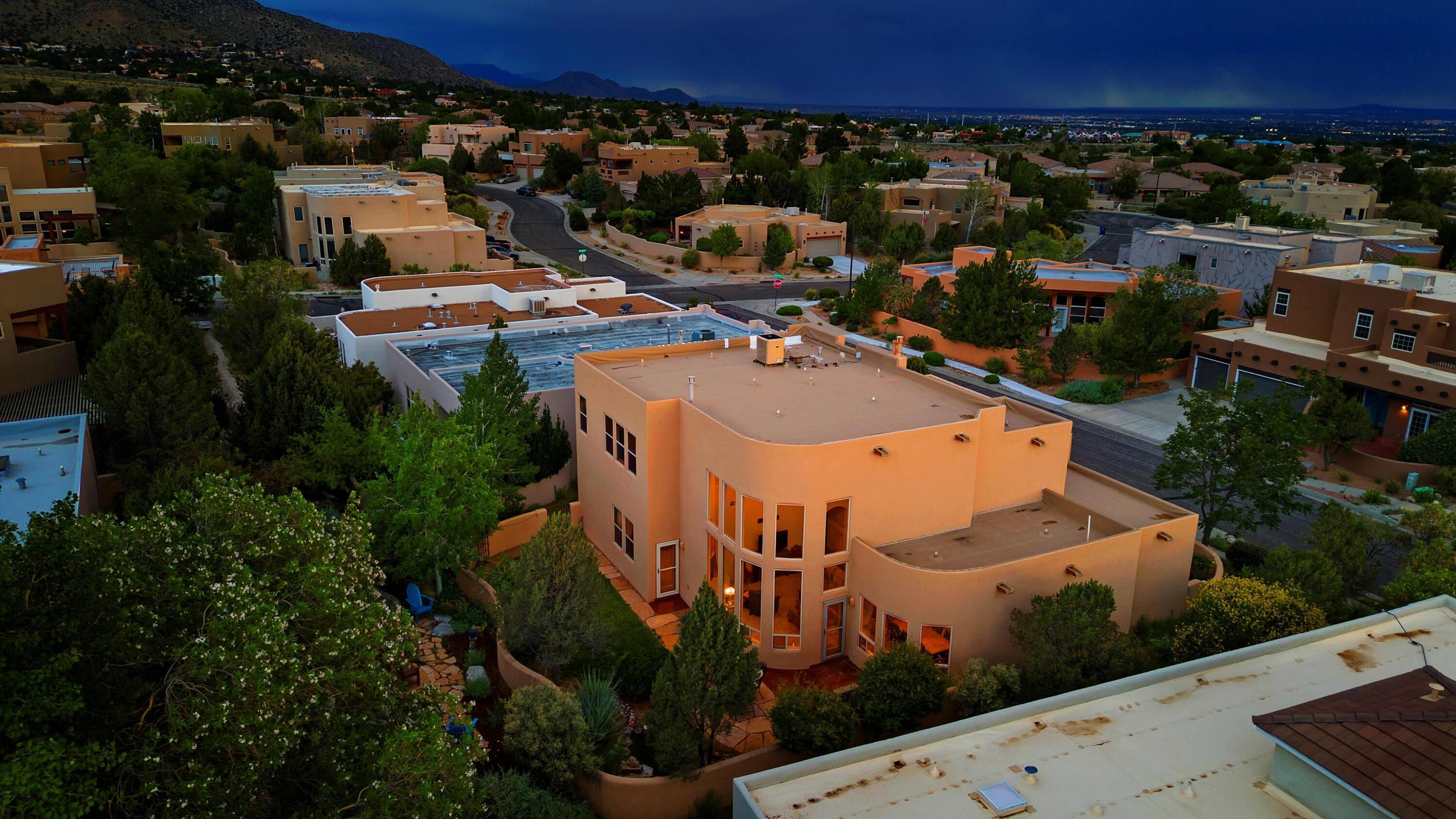 5808 MARIOLA Place NE