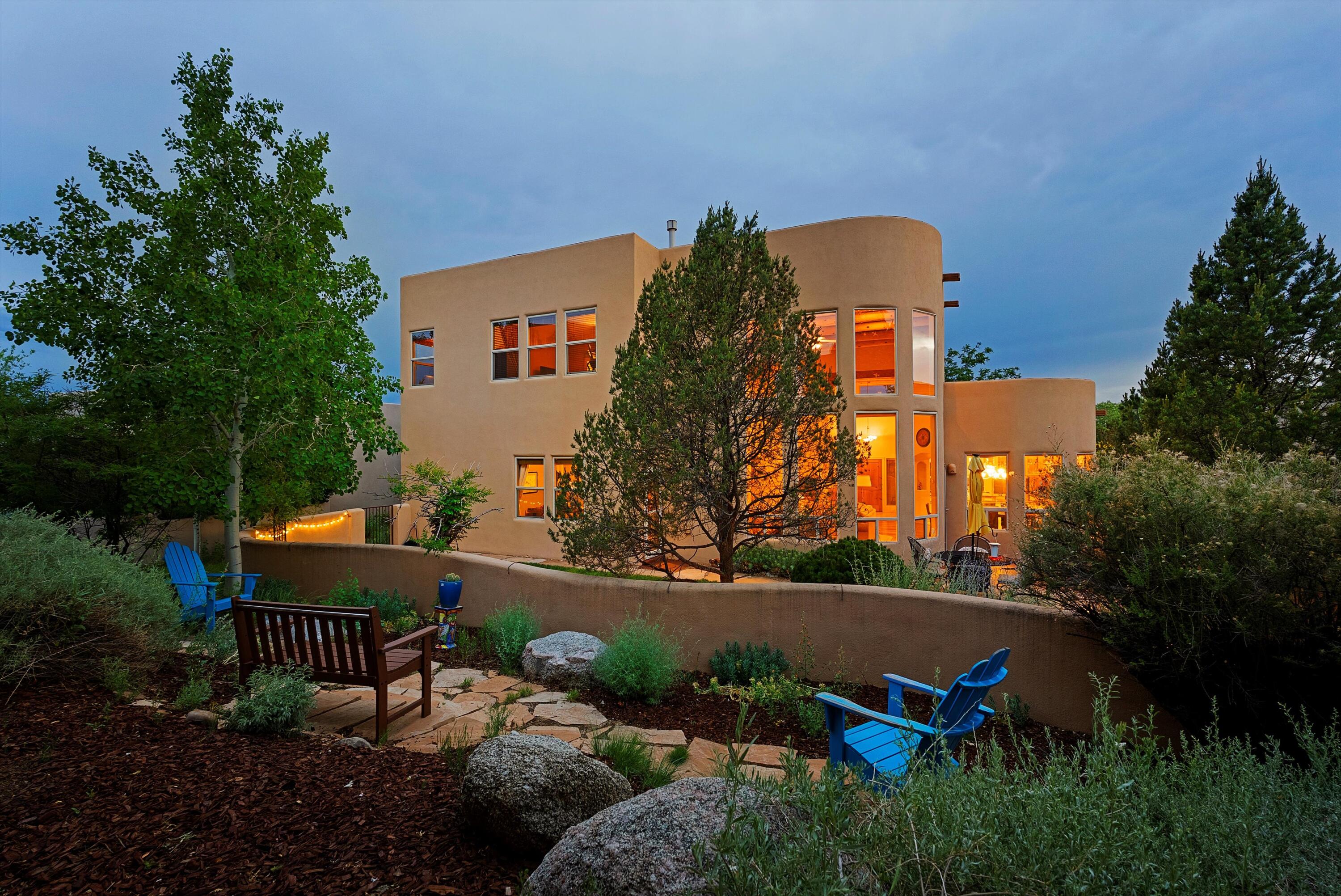 5808 MARIOLA Place NE