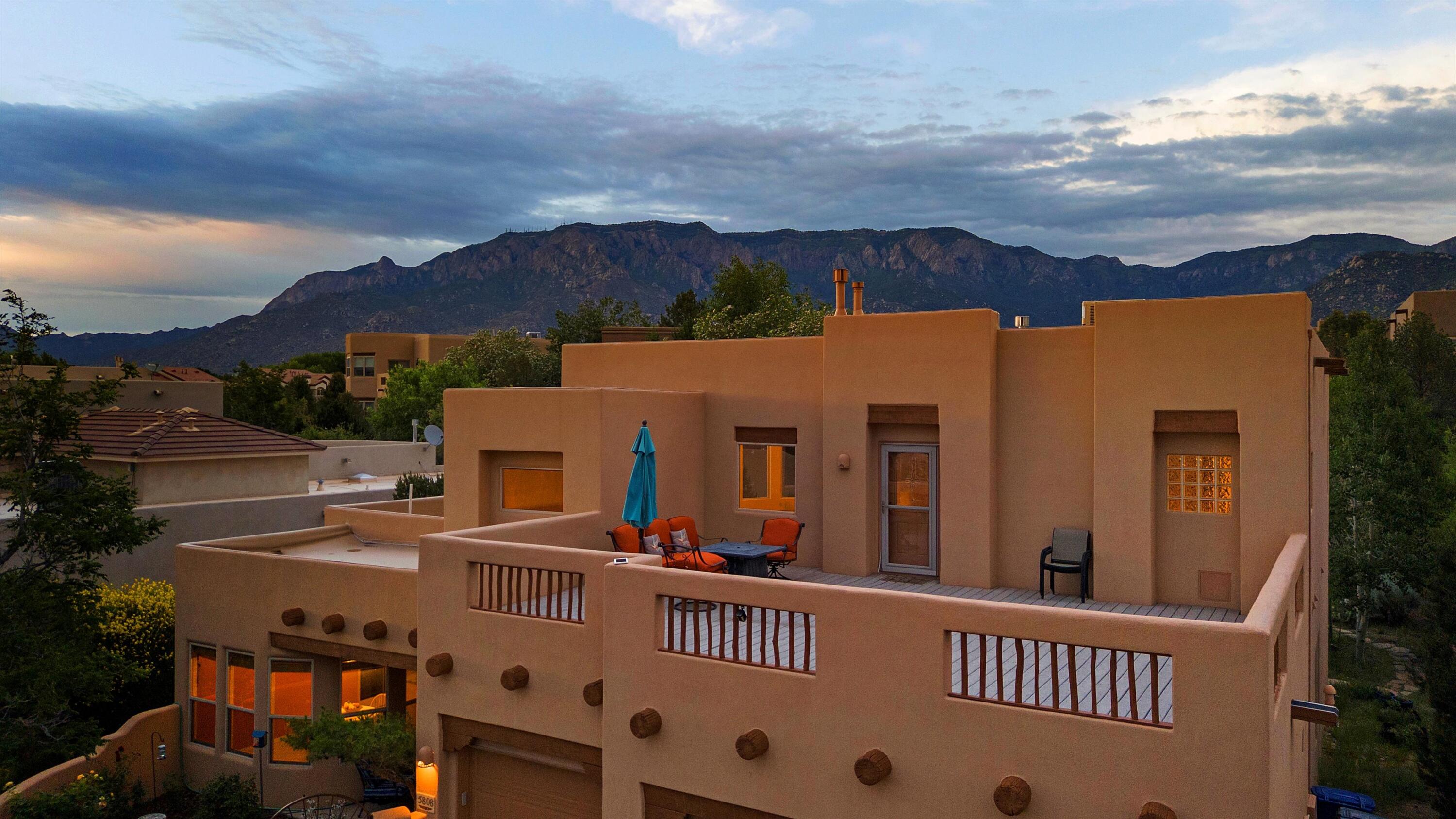 5808 MARIOLA Place NE