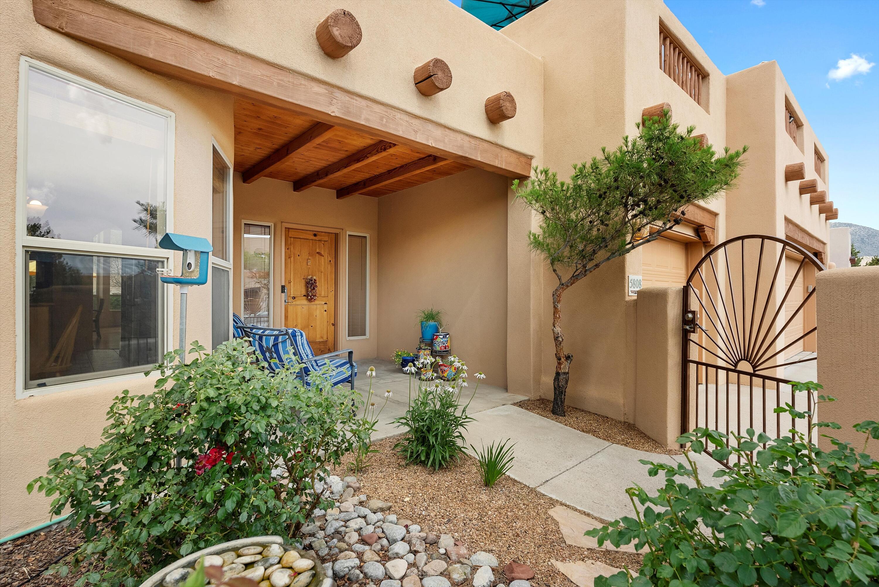 5808 MARIOLA Place NE