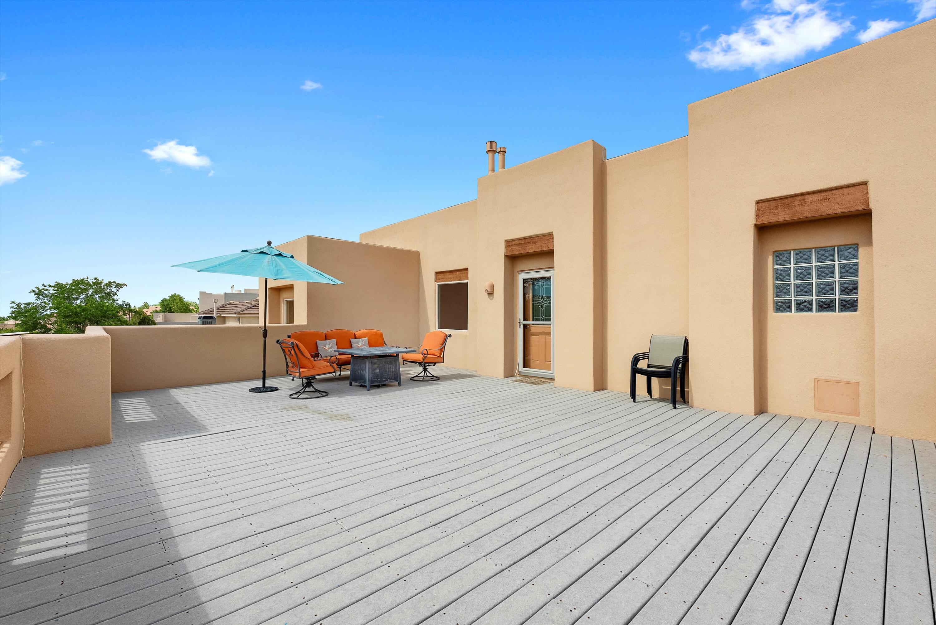 5808 MARIOLA Place NE