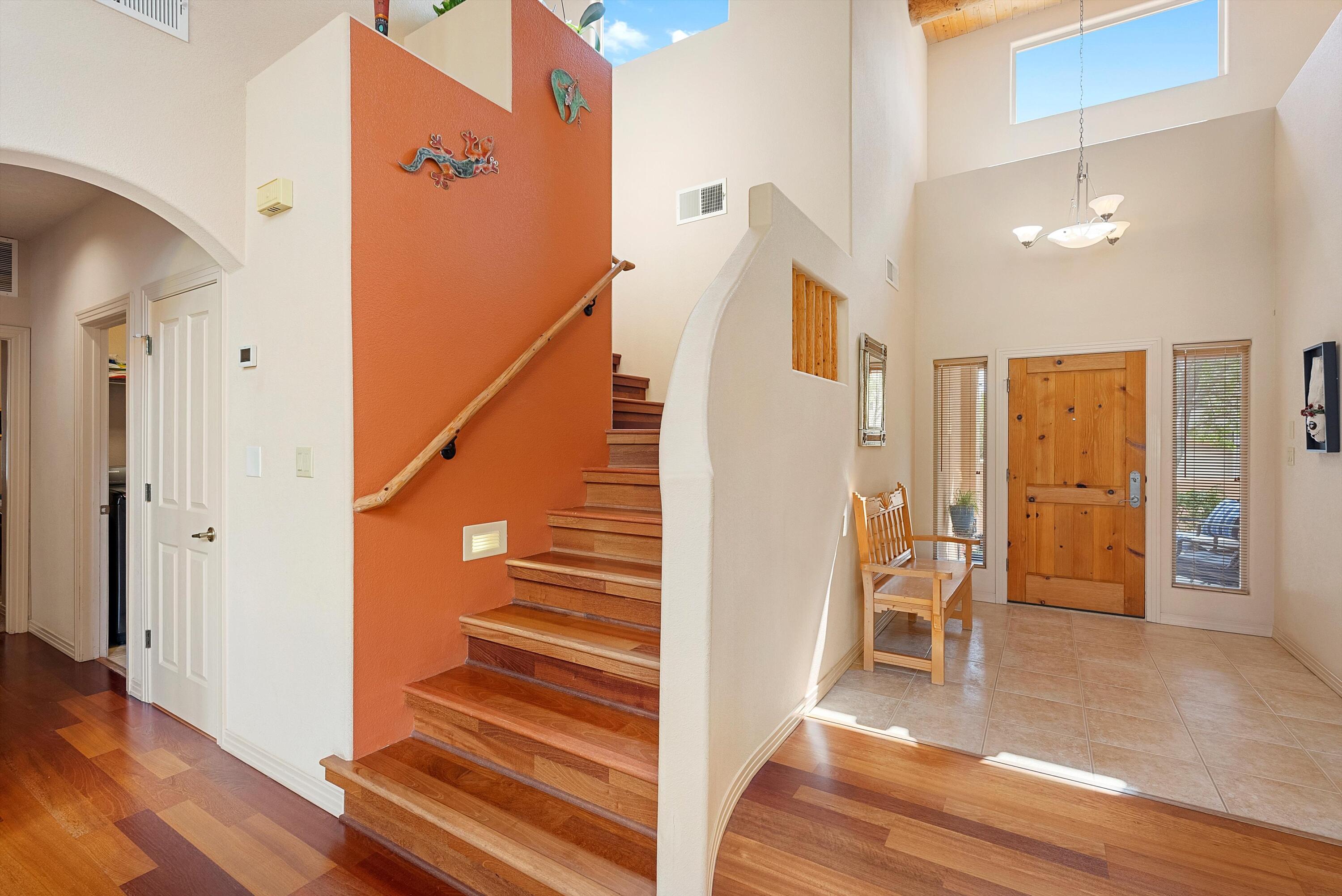 5808 MARIOLA Place NE