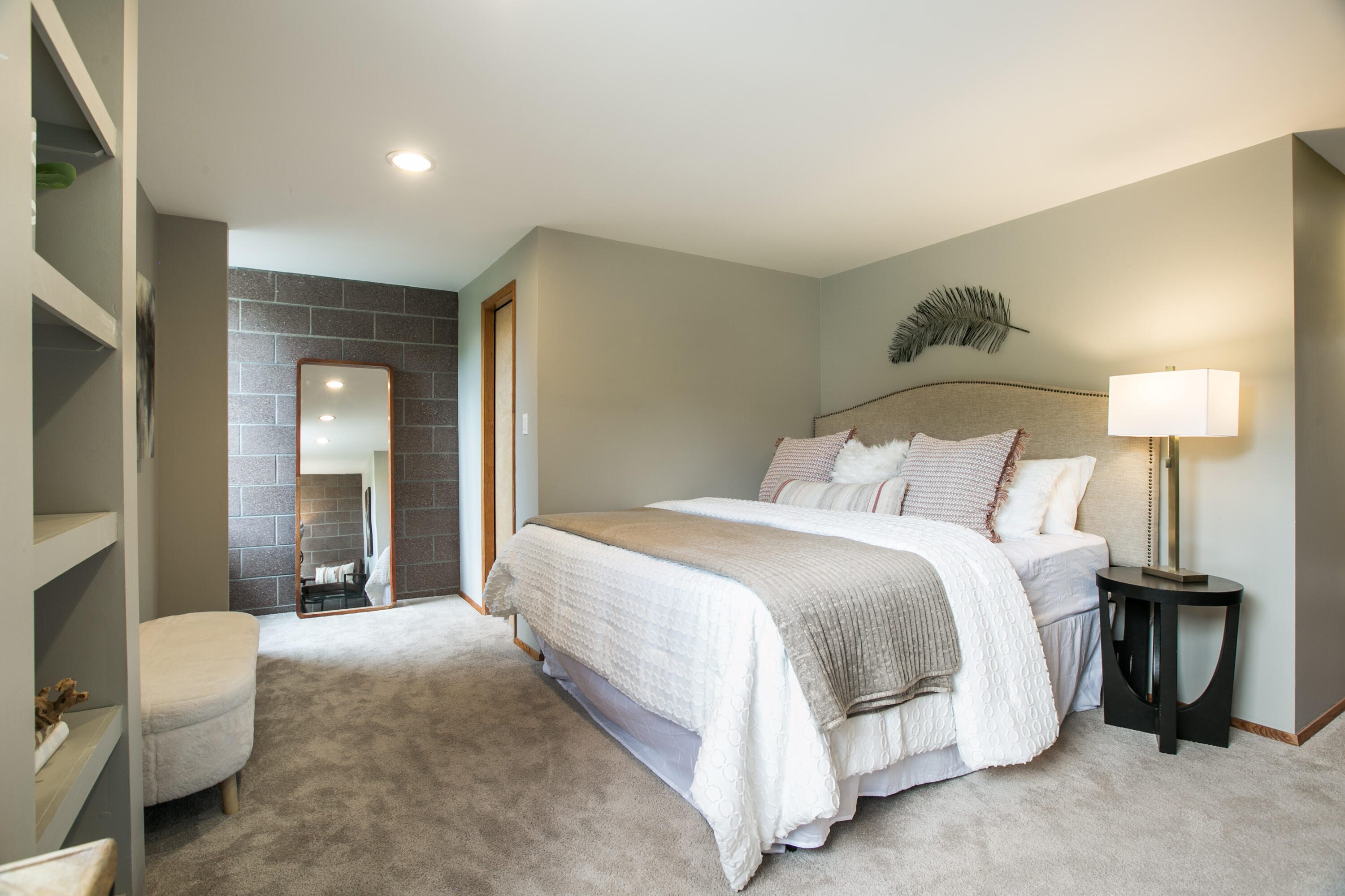 13216 Indian School Road NE