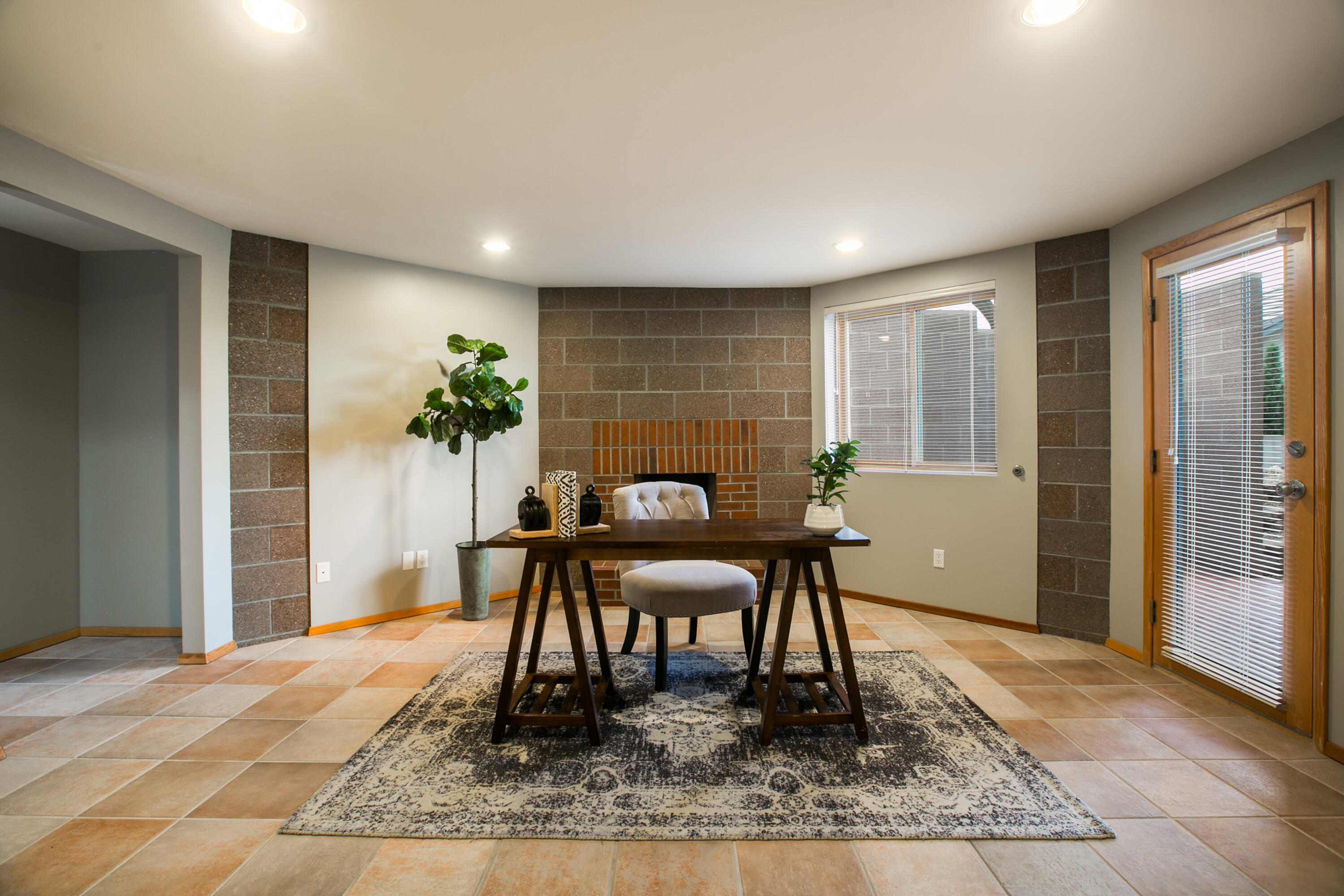 13216 Indian School Road NE