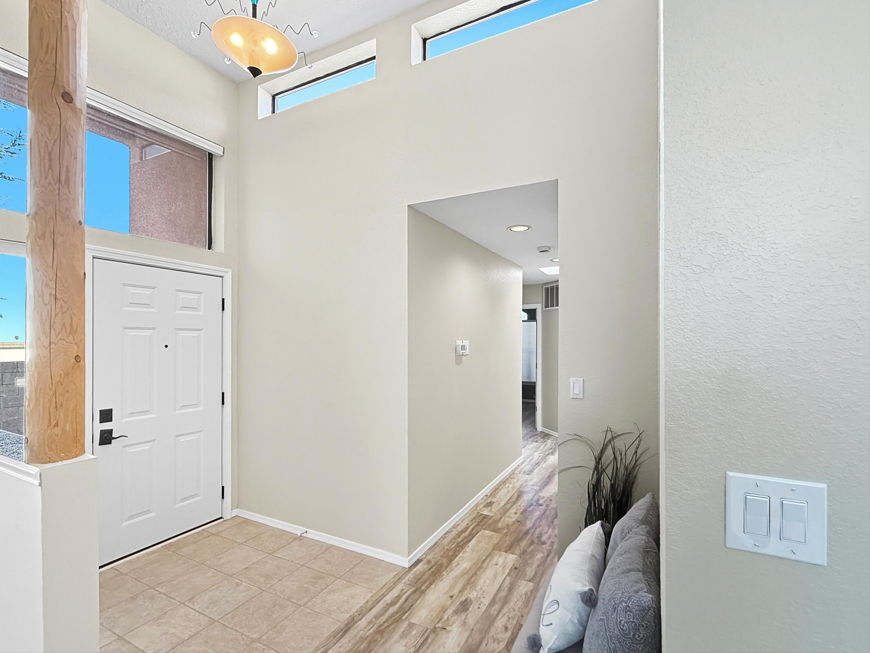 2141 COYOTE WILLOW Avenue NE