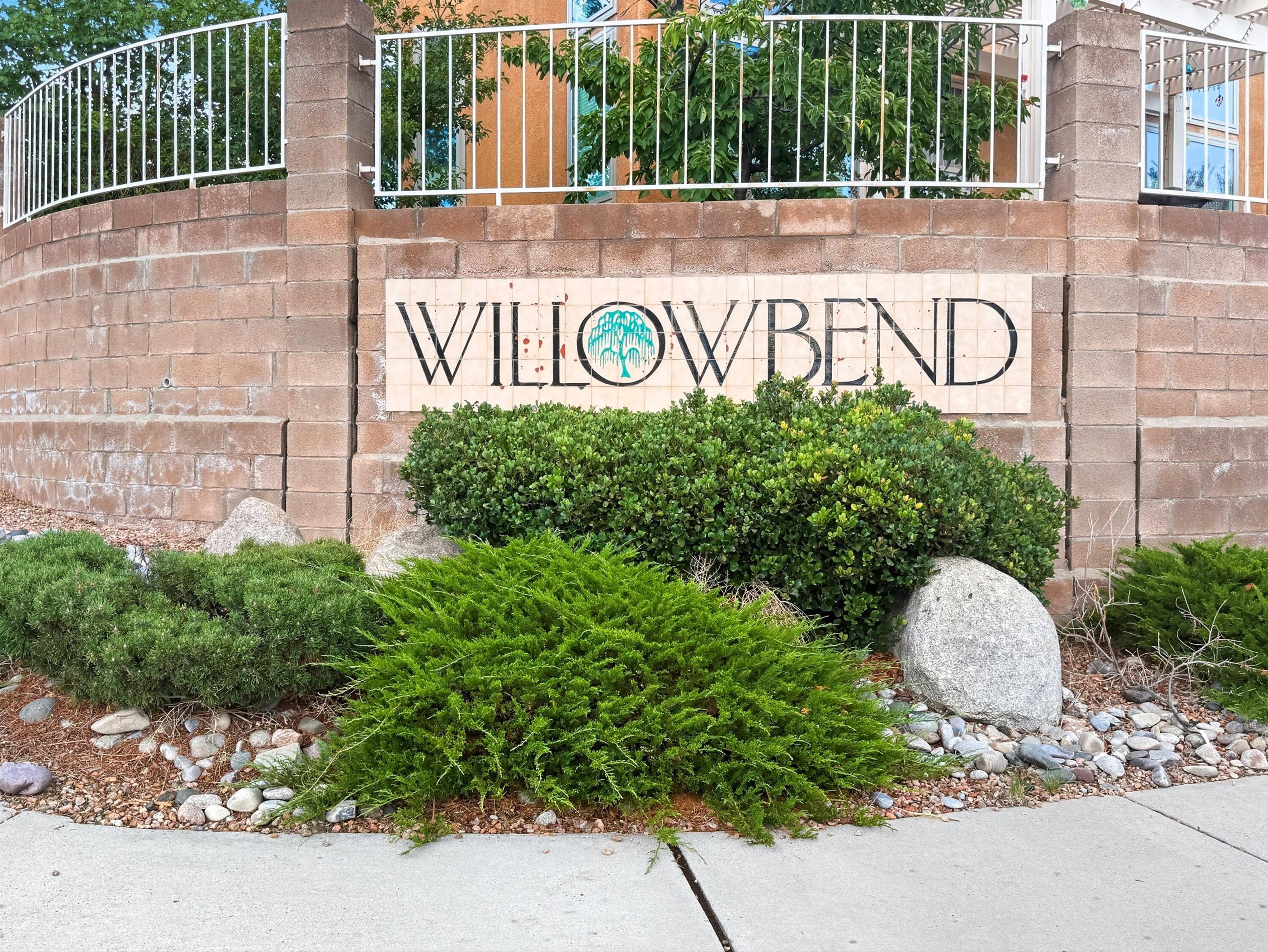 2141 COYOTE WILLOW Avenue NE