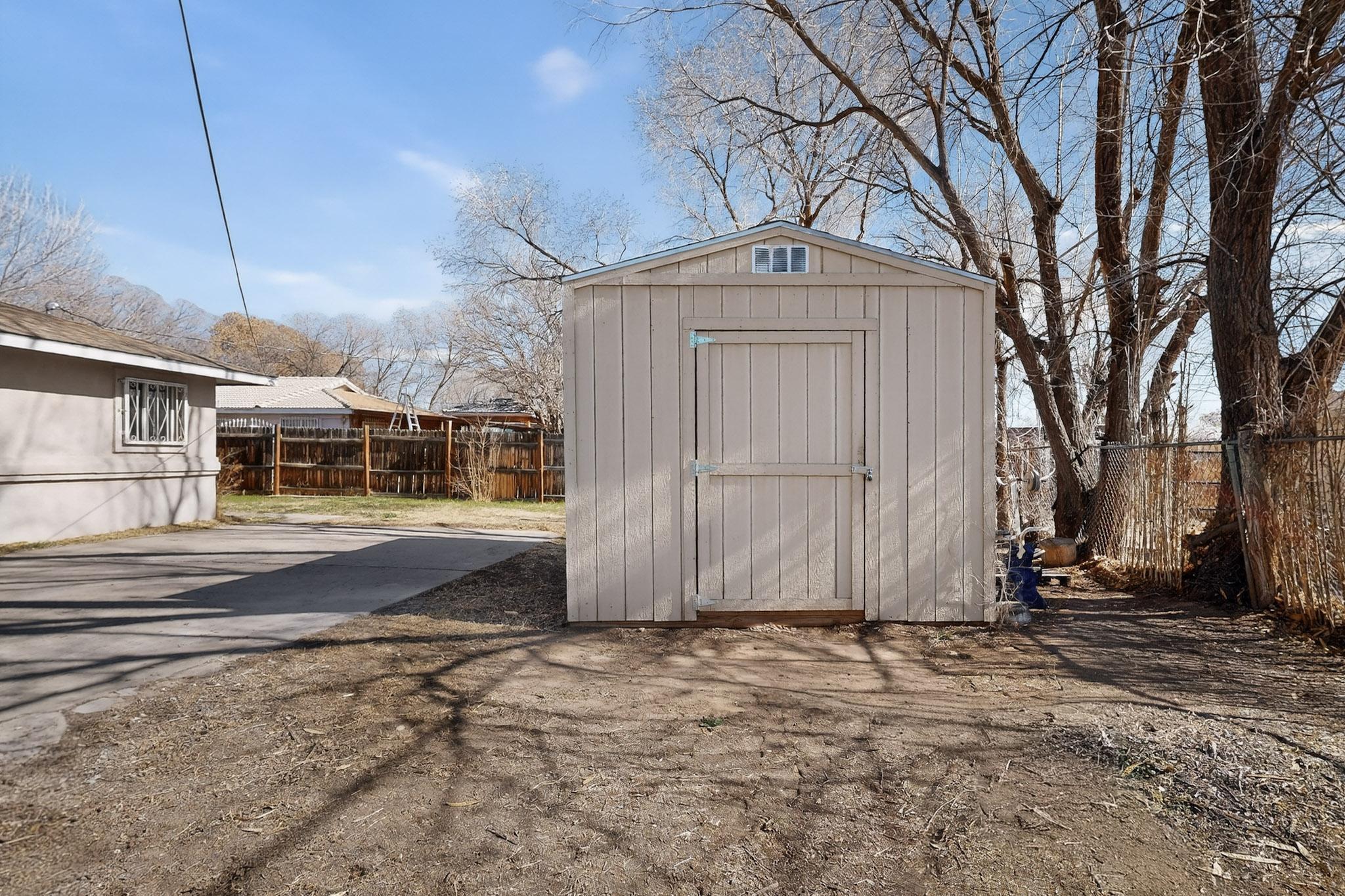 3610 El Porvenir Circle SW