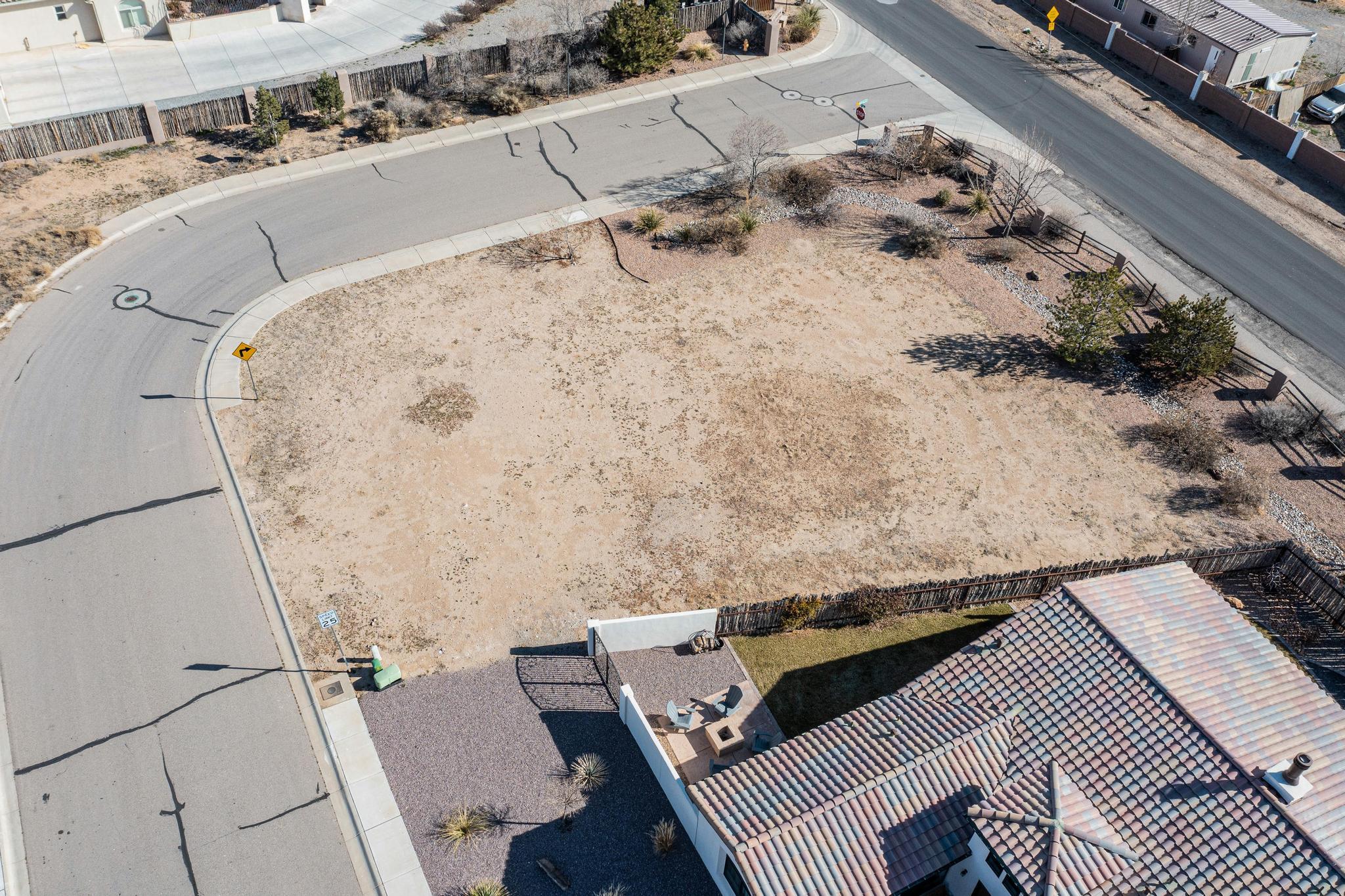 614 Kabrico Court NE